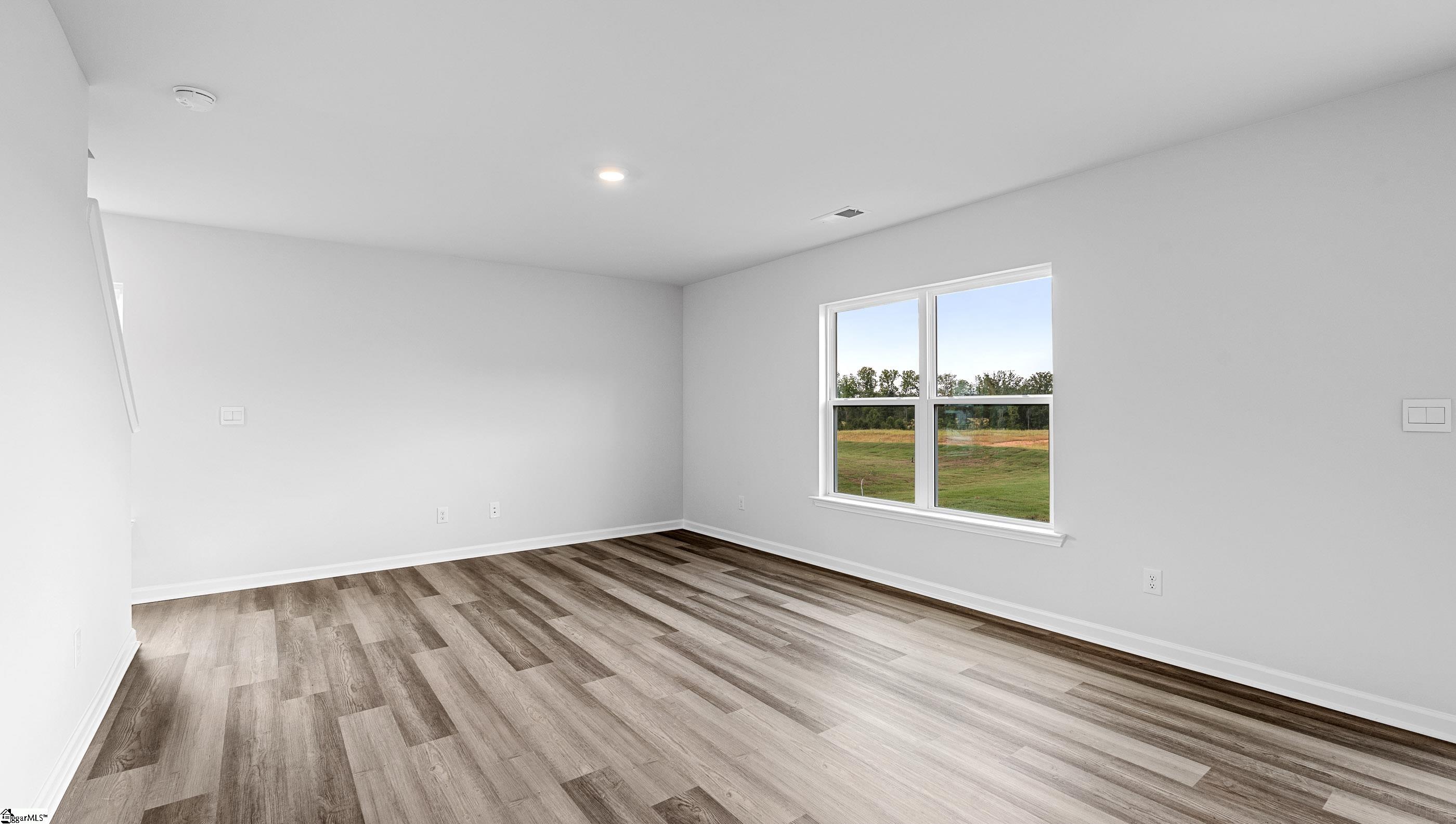 125 Elgin Drive Laurens, SC 29360