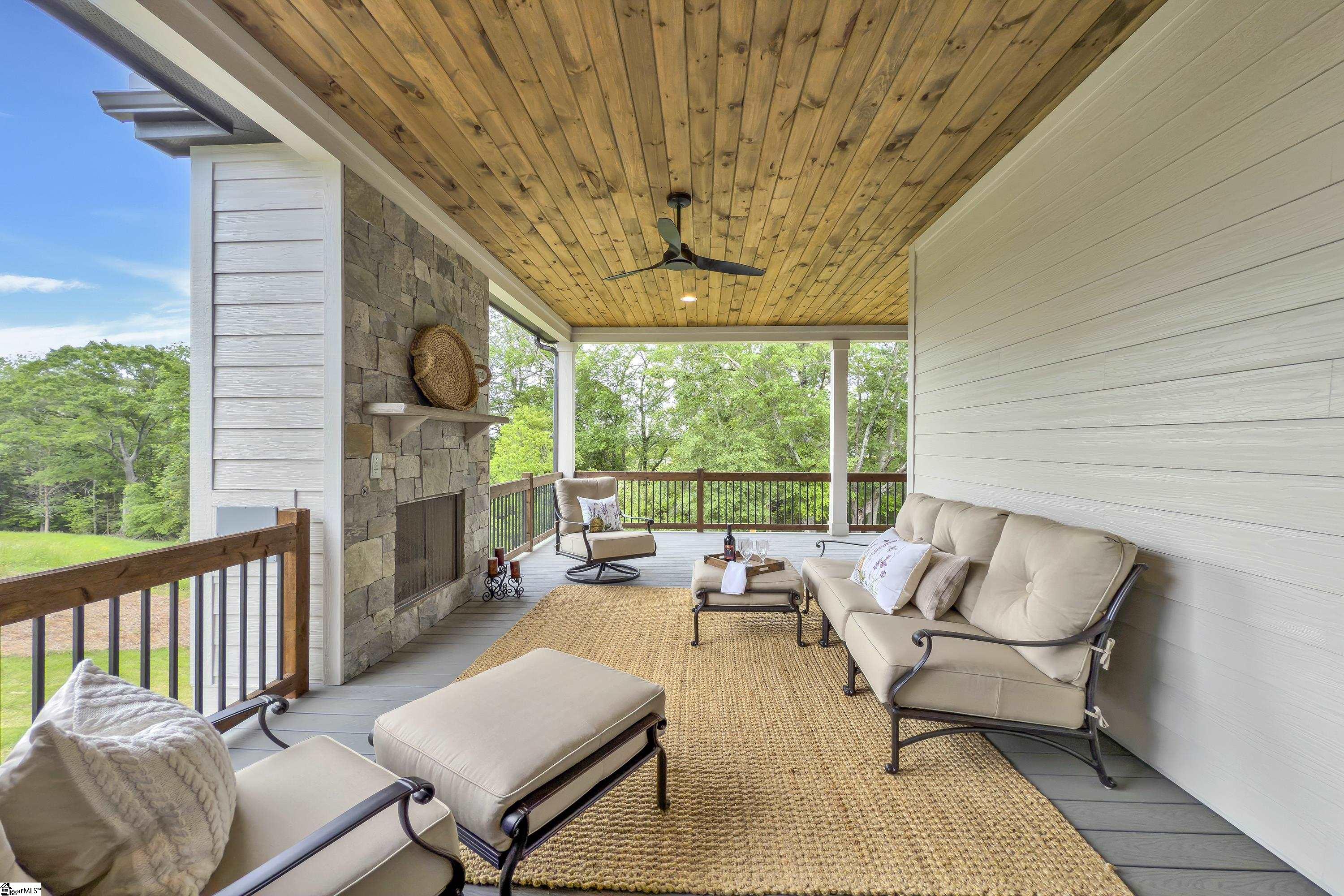 106 Winding Rock Road Simpsonville, SC 29680