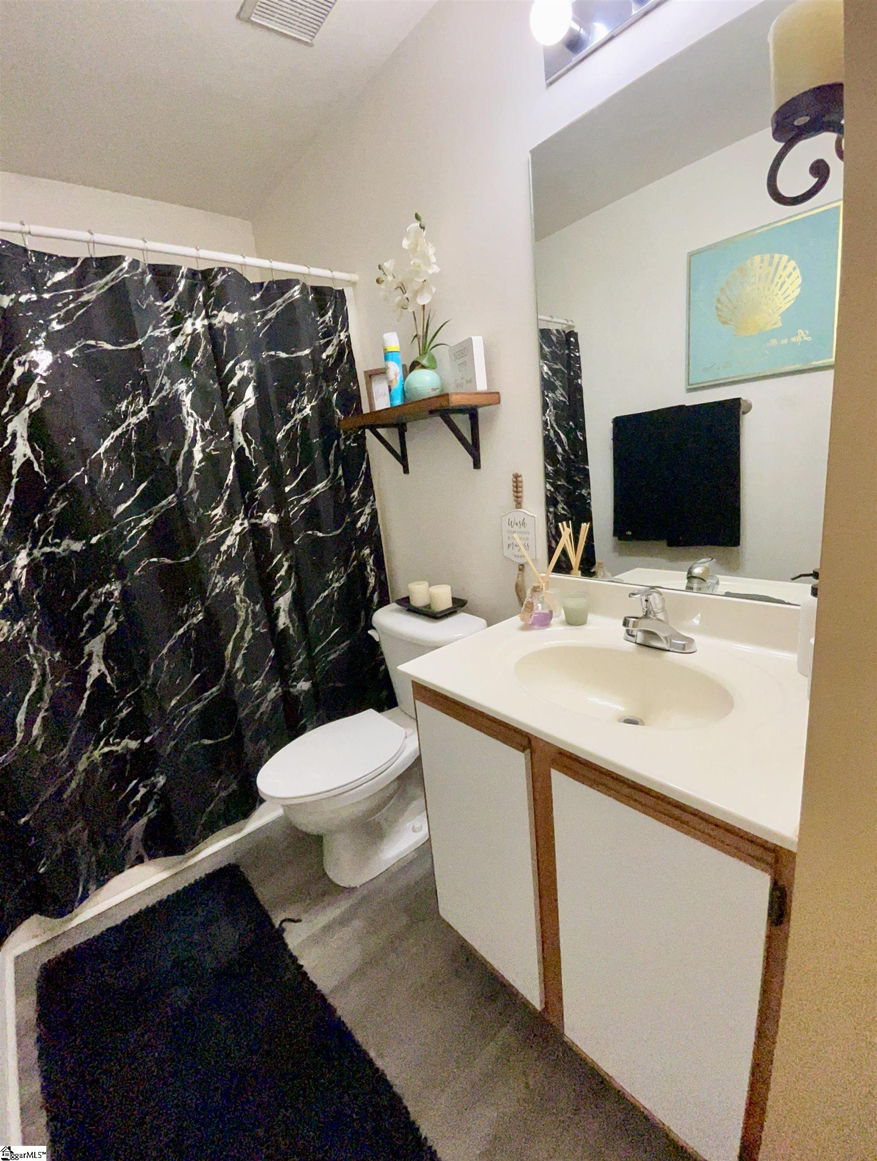 301 Daytona Lane Piedmont, SC 29673