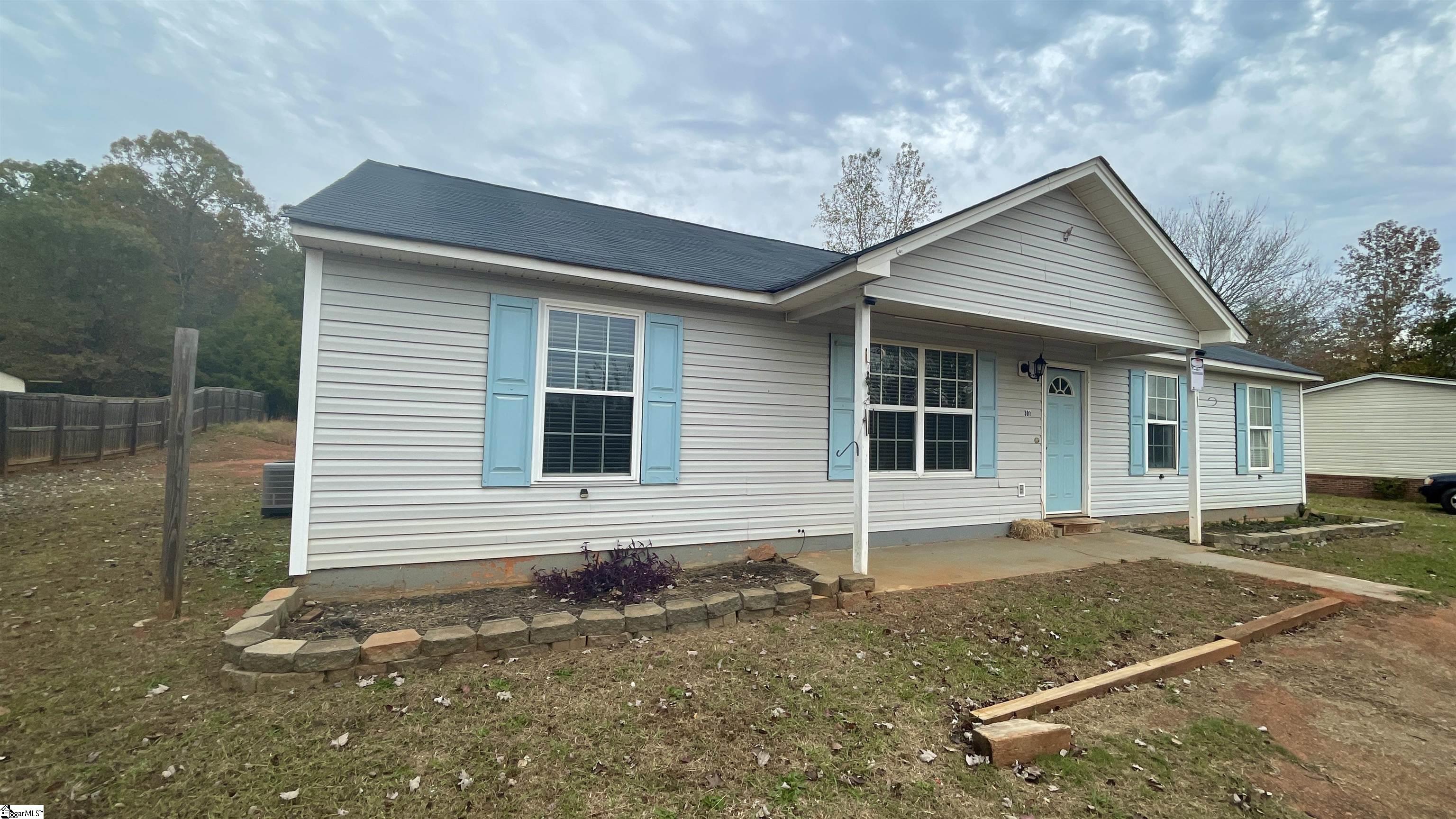 Homes for sale in Piedmont, SC | 301 Daytona Ln, Piedmont, SC 29673 | MLS# 1555922