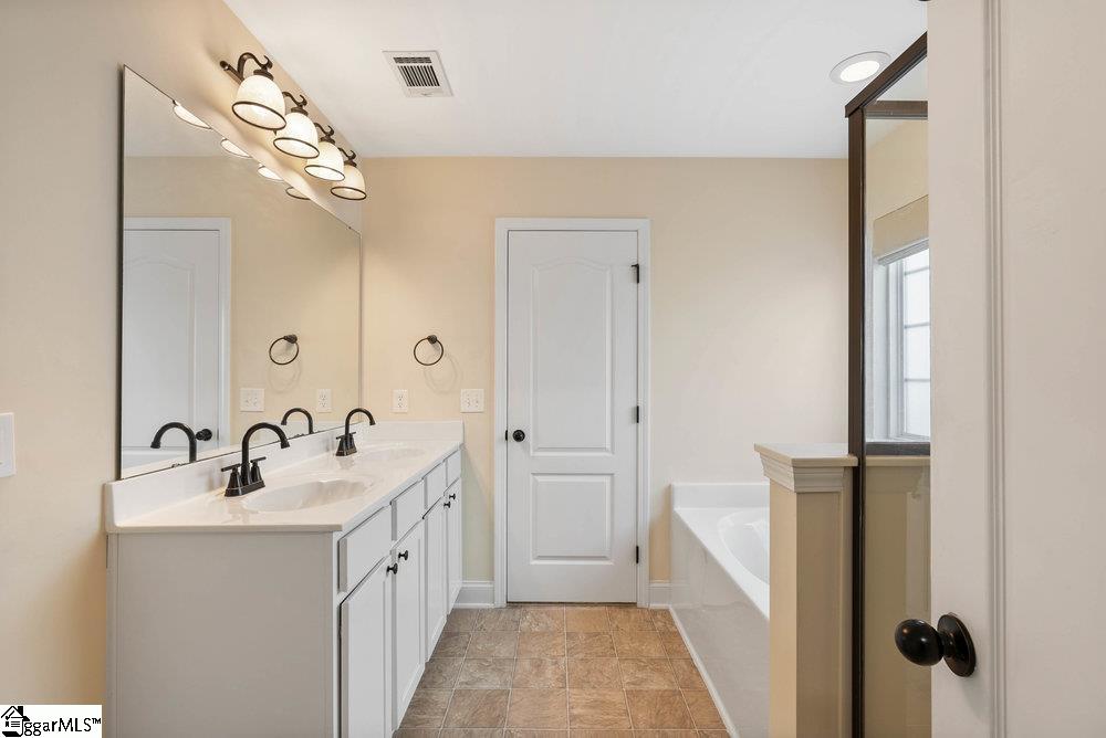 136 Chandler Crest Court Greer, SC 29651