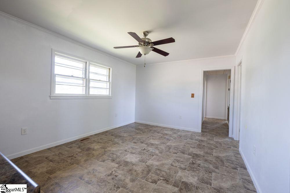 2403 Dobbins Bridge Road Anderson, SC 29626