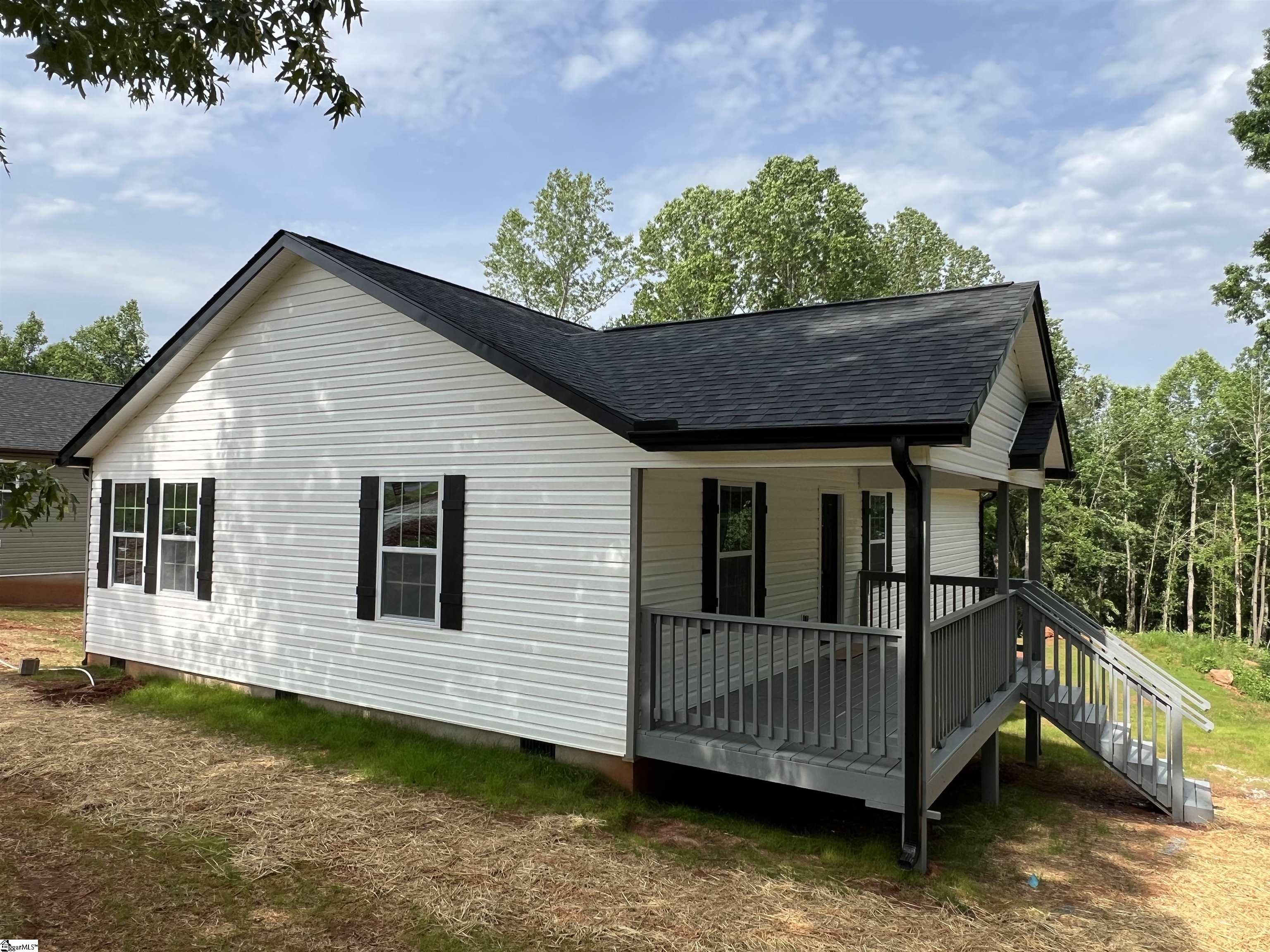 6219 Moorefield Memorial Highway Liberty, SC 29657