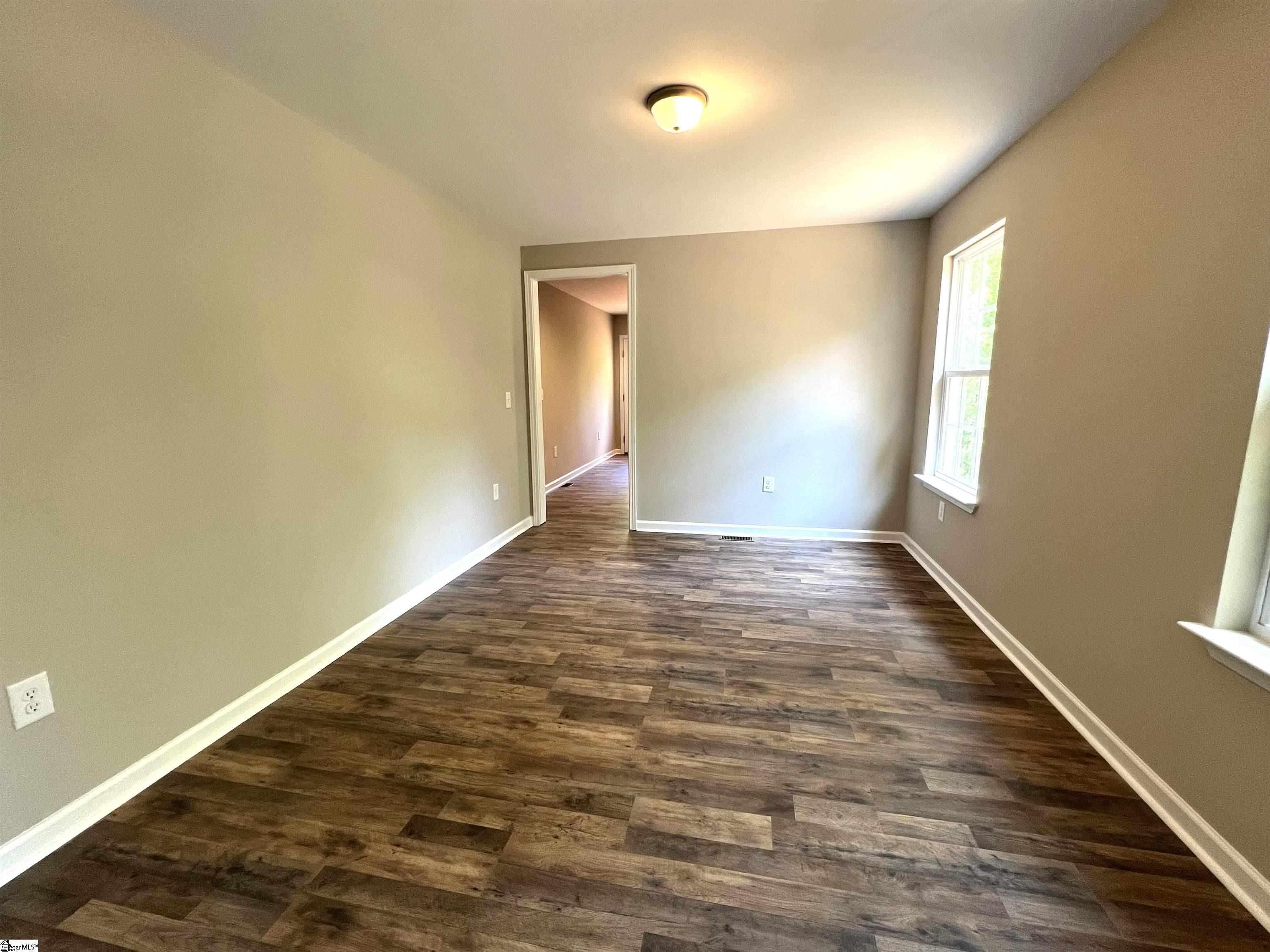 6221 Moorefield Memorial Highway Liberty, SC 29657