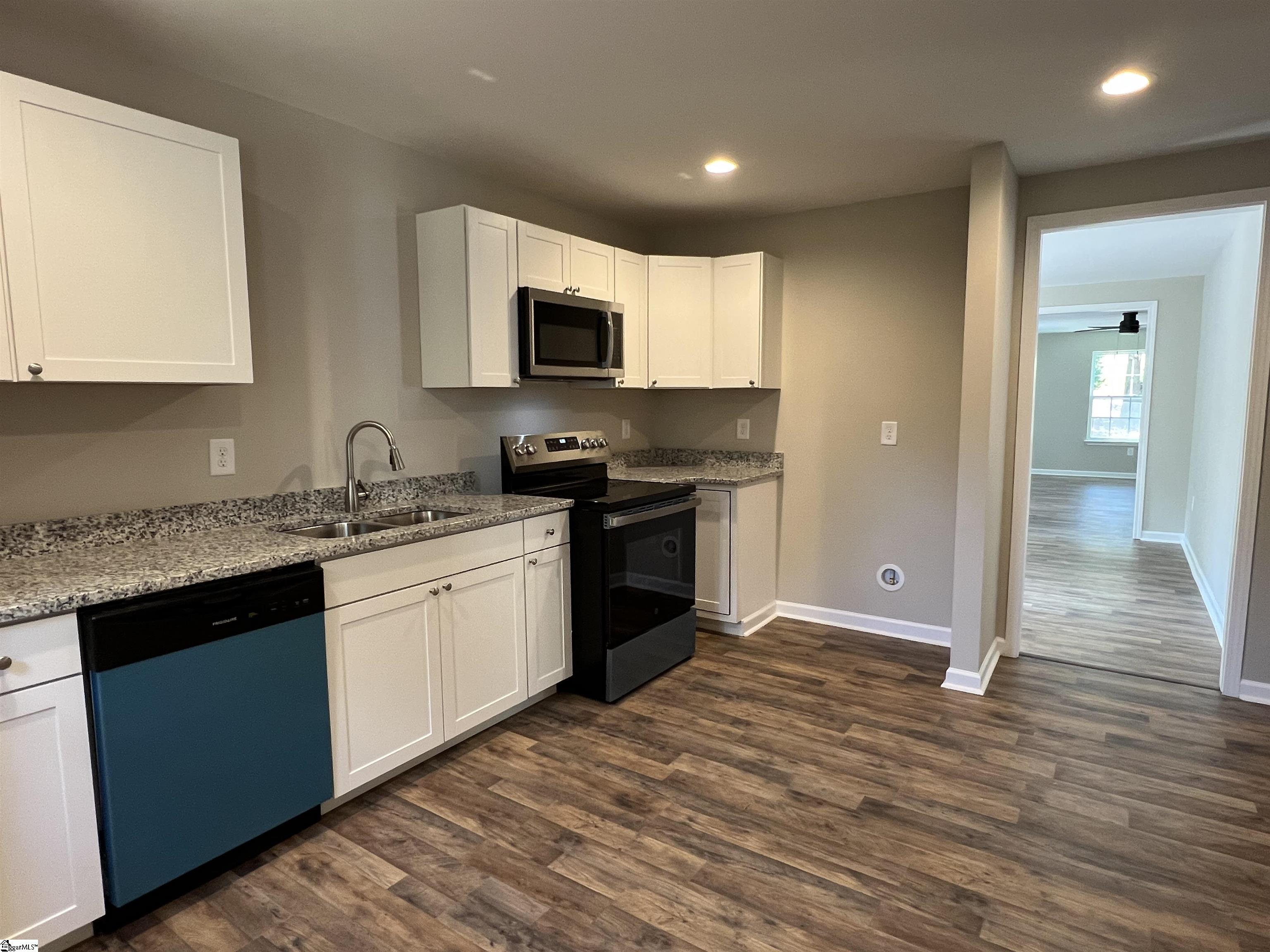 6221 Moorefield Memorial Highway Liberty, SC 29657