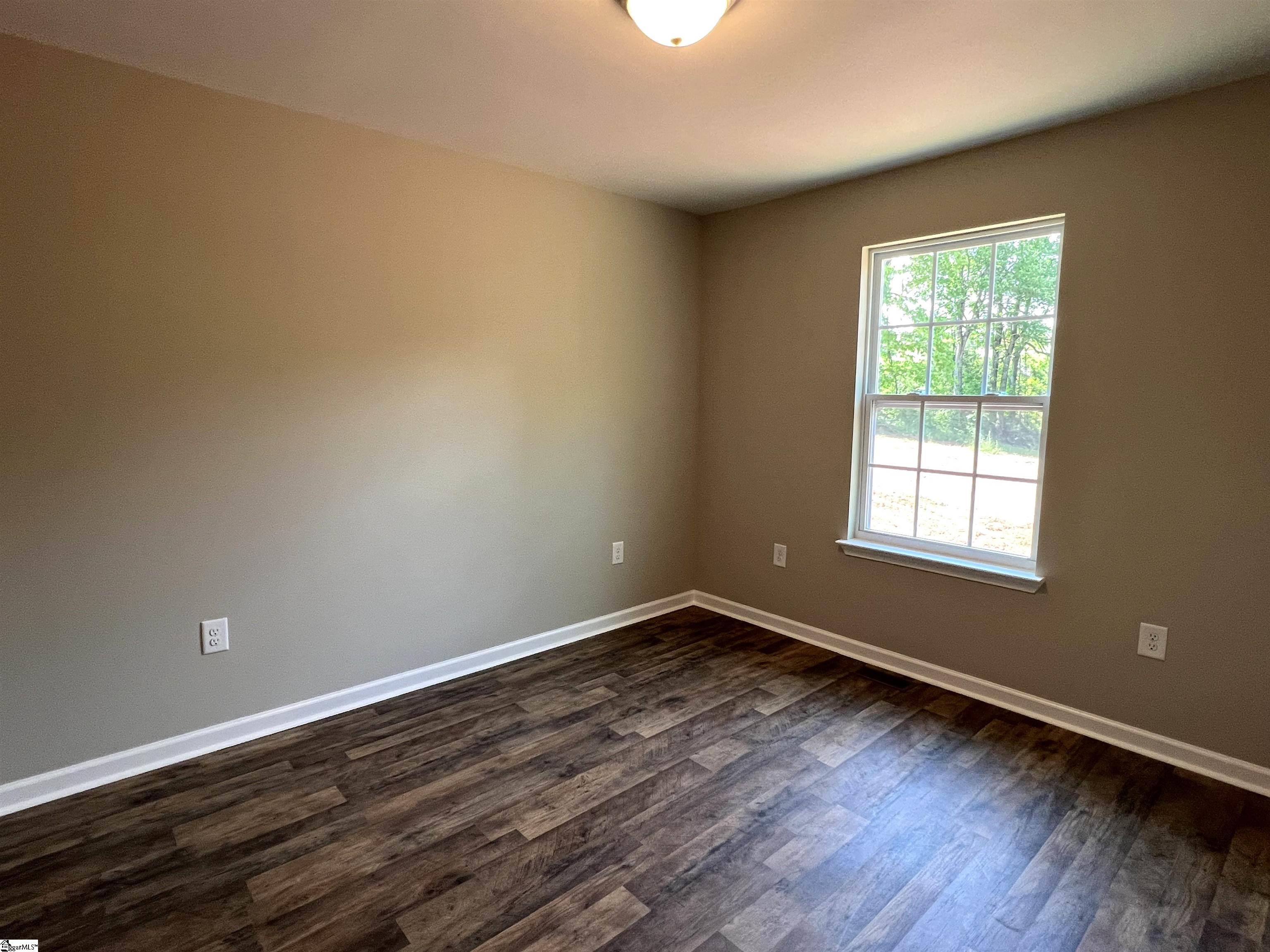 6221 Moorefield Memorial Highway Liberty, SC 29657