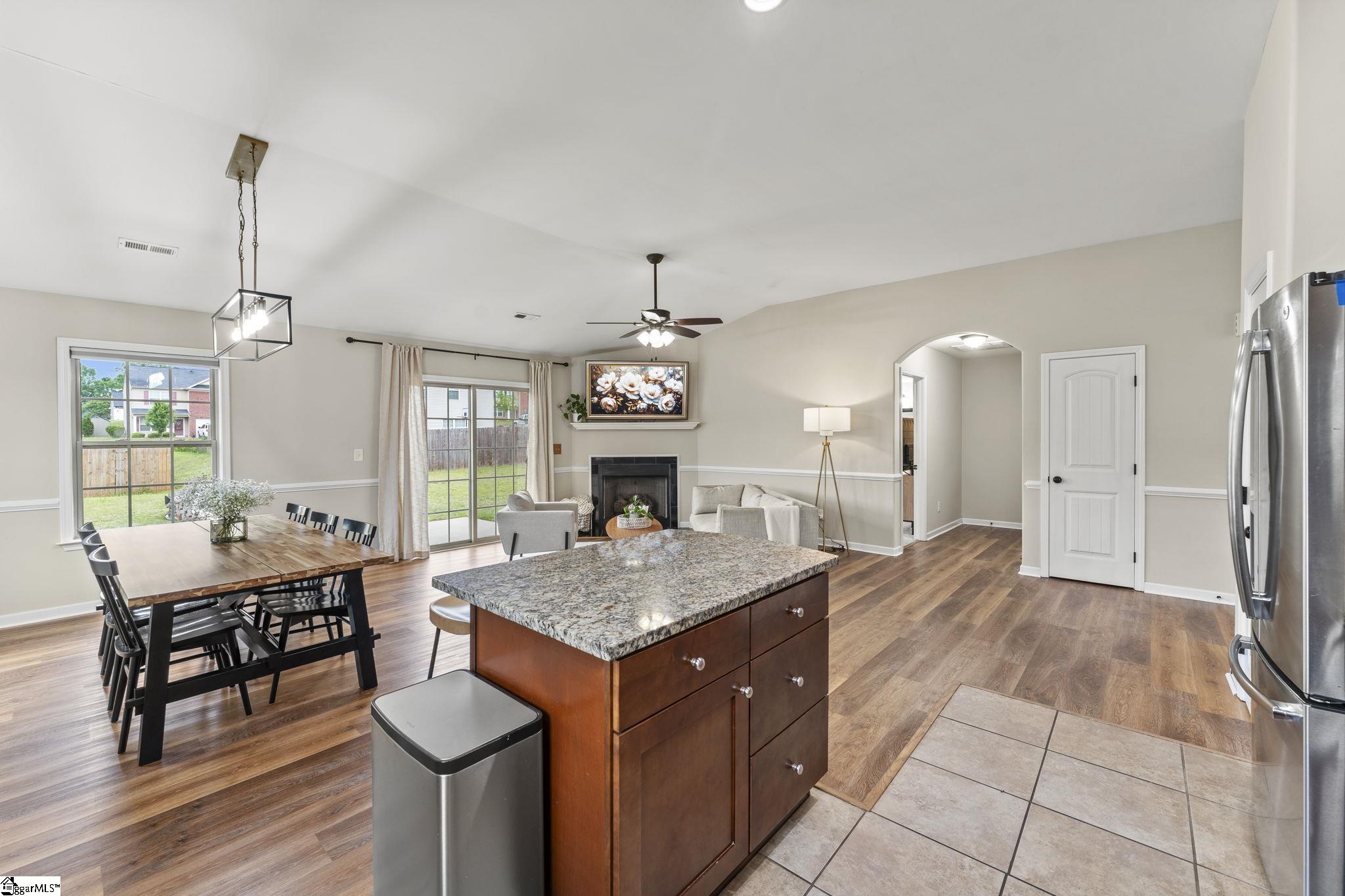 612 Renita Drive Boiling Springs, SC 29316