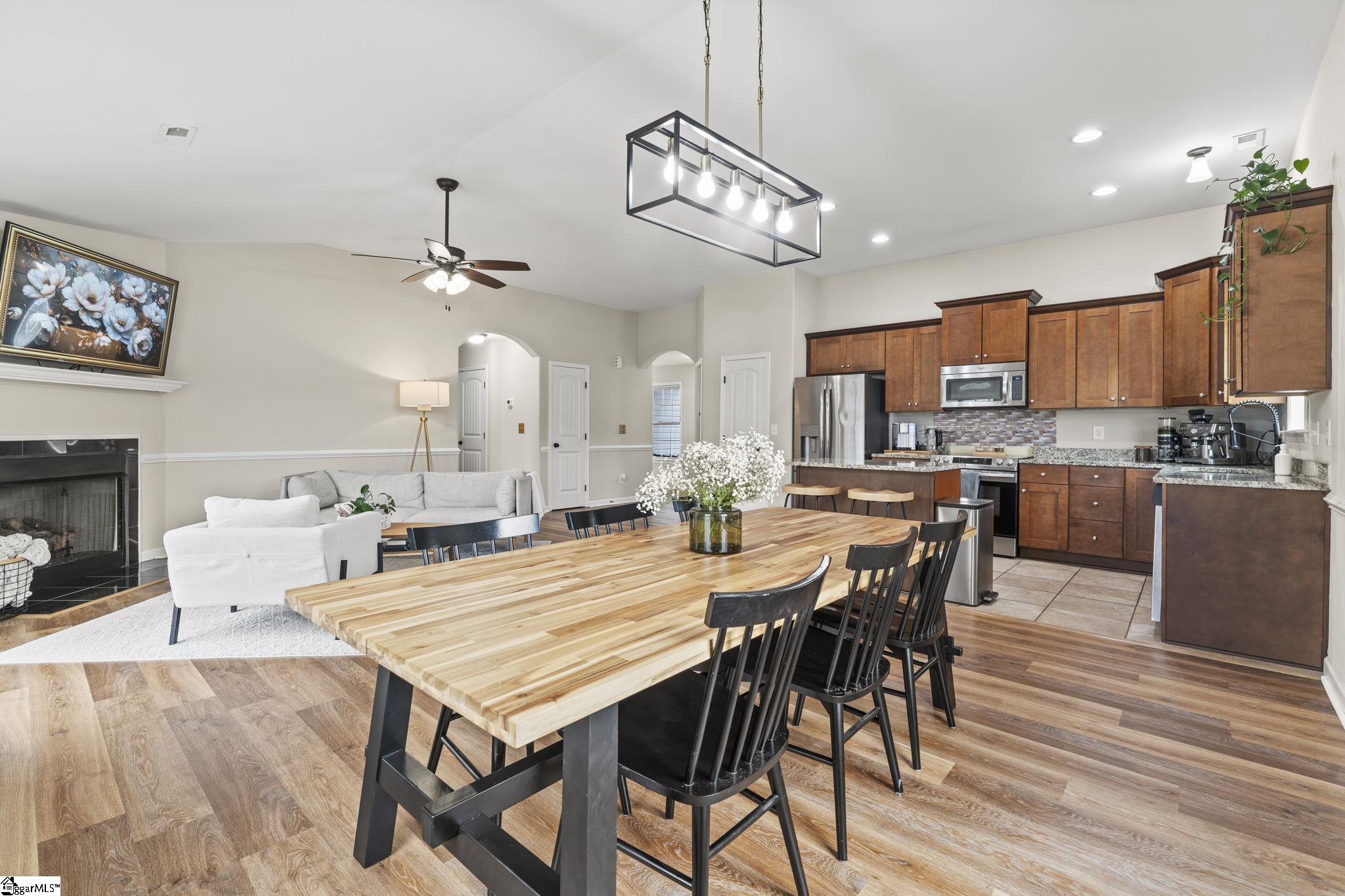 612 Renita Drive Boiling Springs, SC 29316