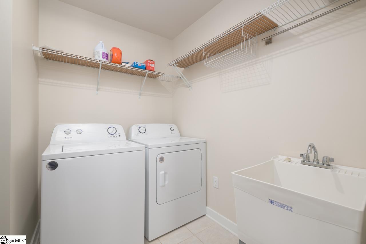 2082 Wexley Drive Boiling Springs, SC 29316