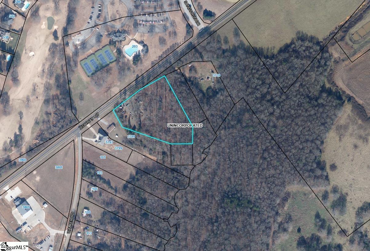 3759 Highway Woodruff, SC 29388