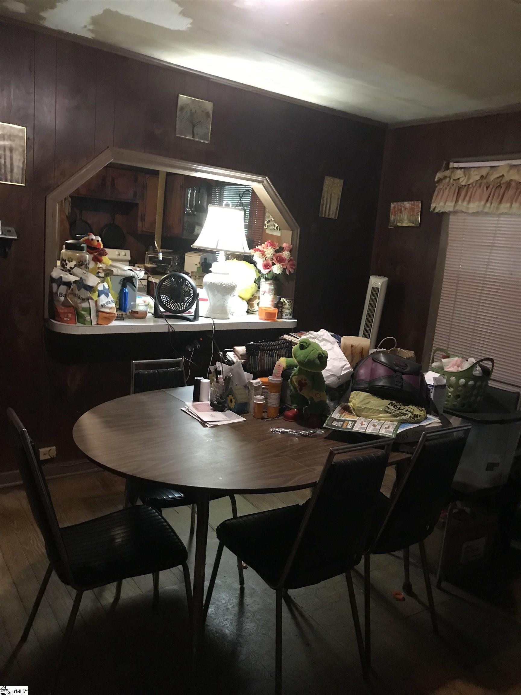 1703 Coffee Road Westminster, SC 29693
