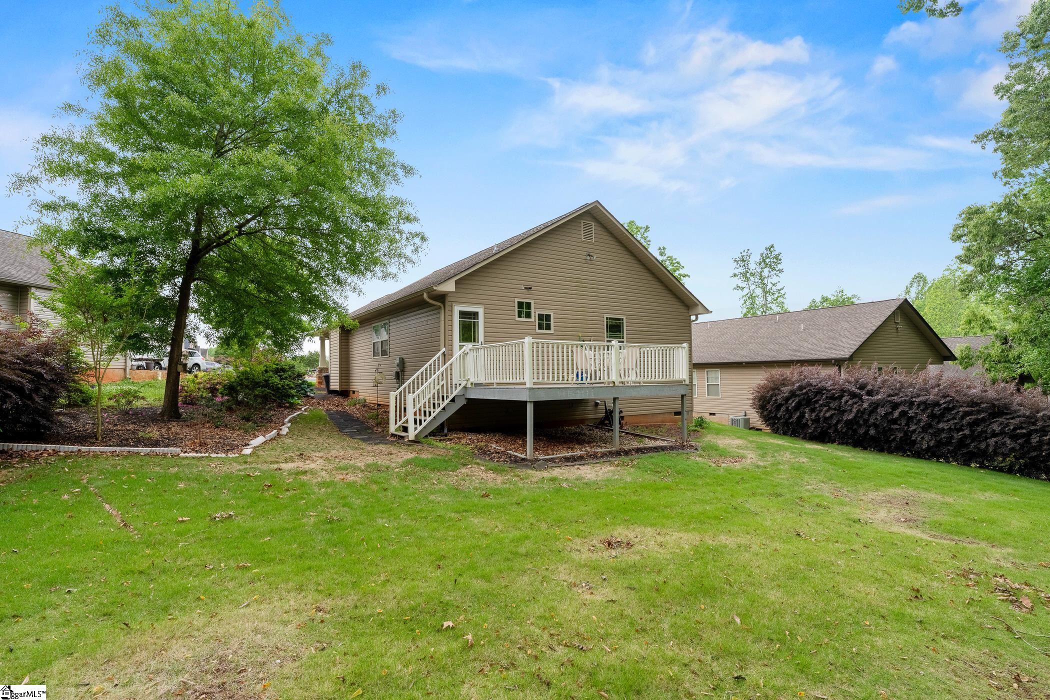 618 Fawn Branch Trail Boiling Springs, SC 29316-7449