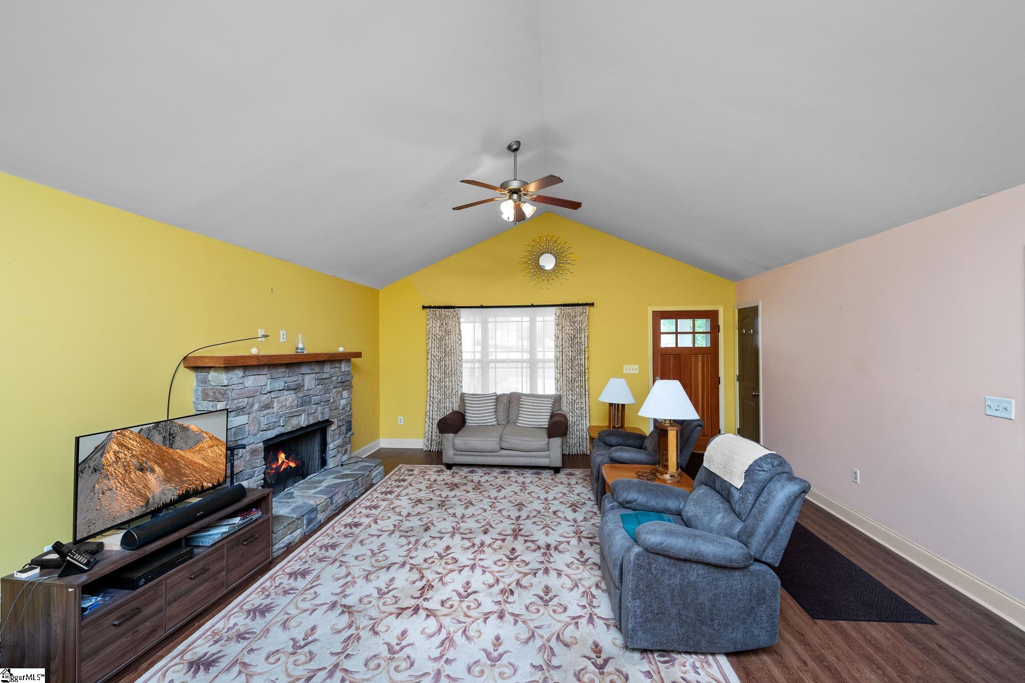 618 Fawn Branch Trail Boiling Springs, SC 29316-7449