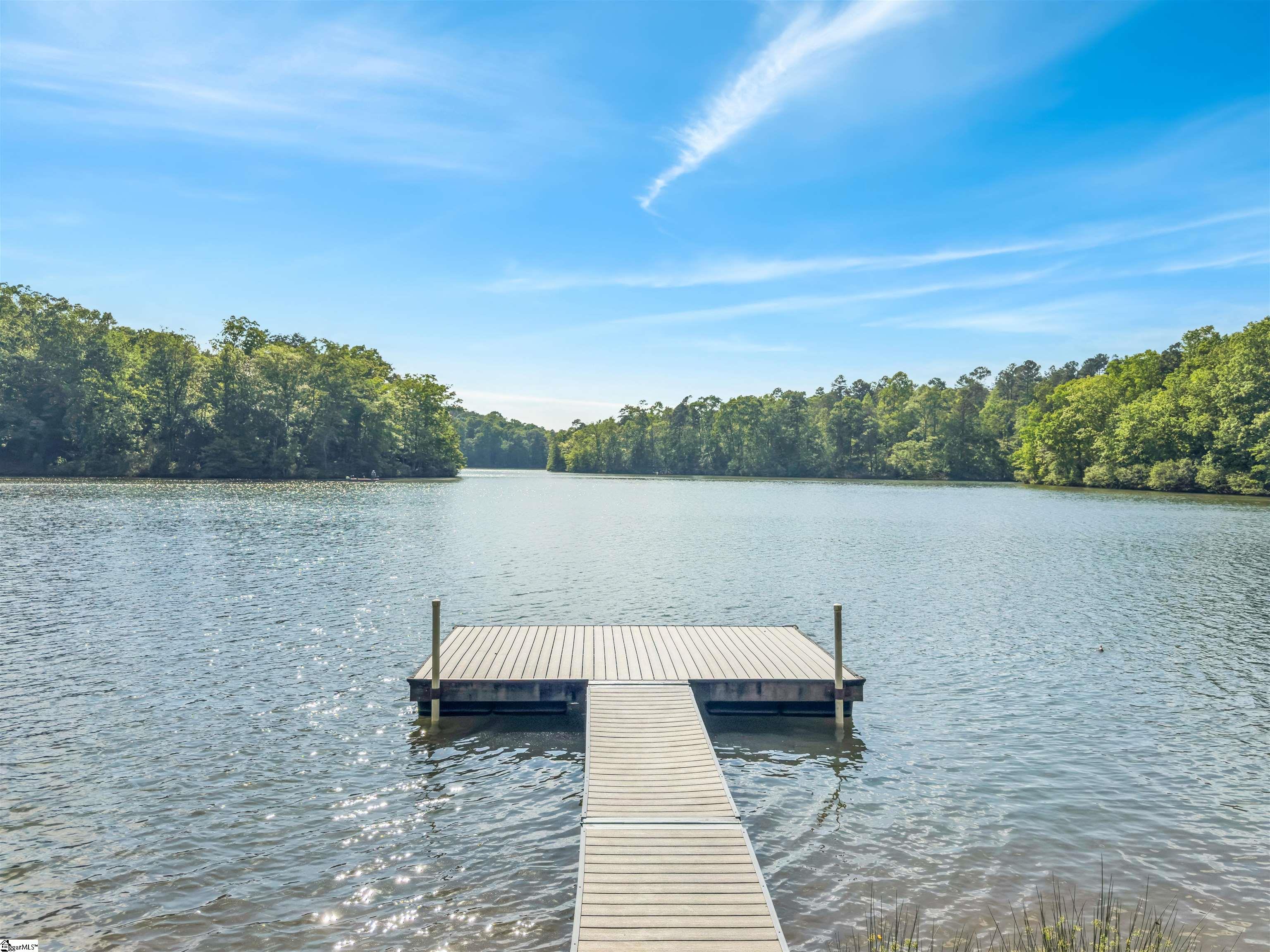 168 Lakeshore Drive Chesnee, SC 29323