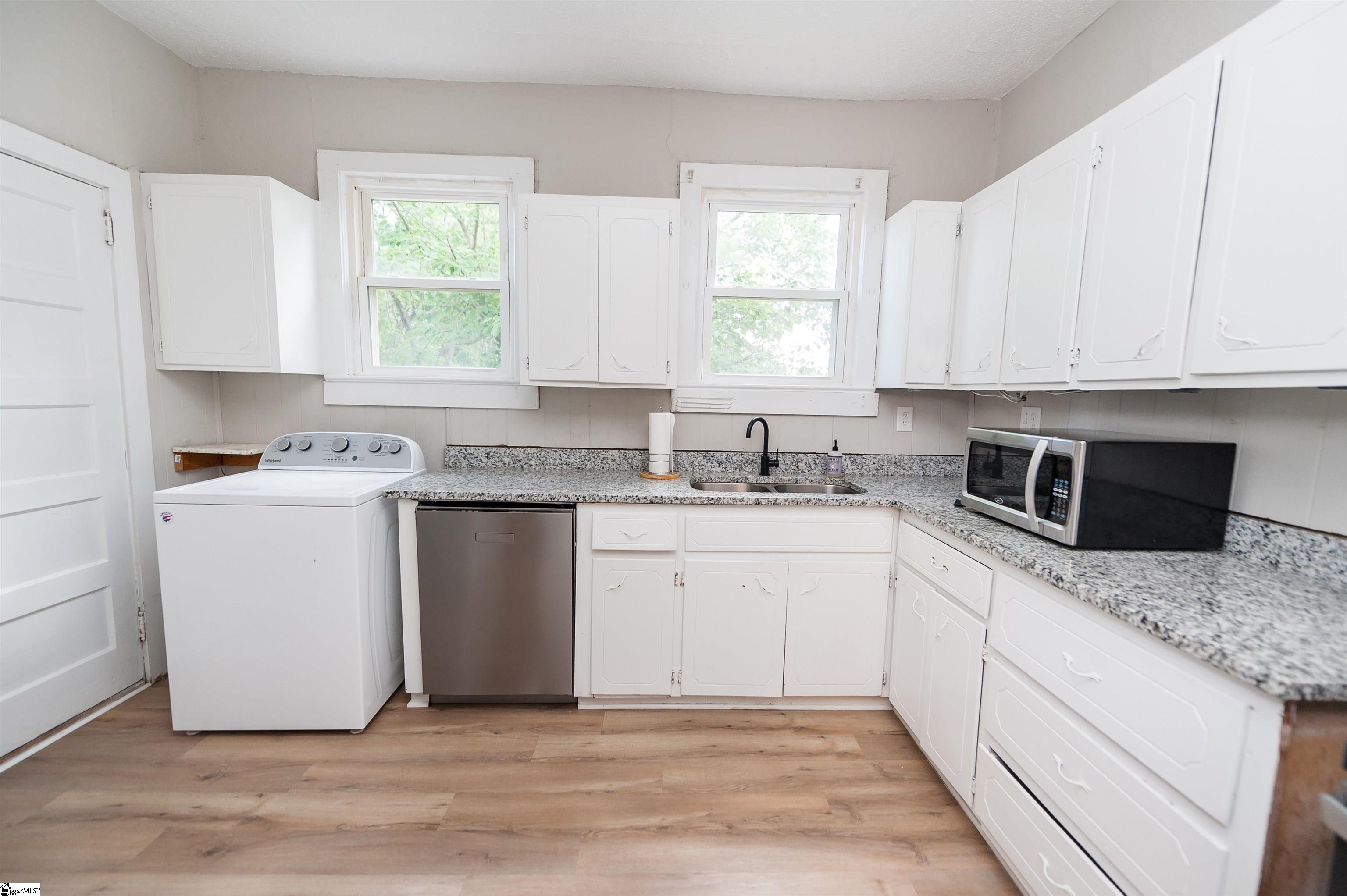 14 Damson Street Spartanburg, SC 29303