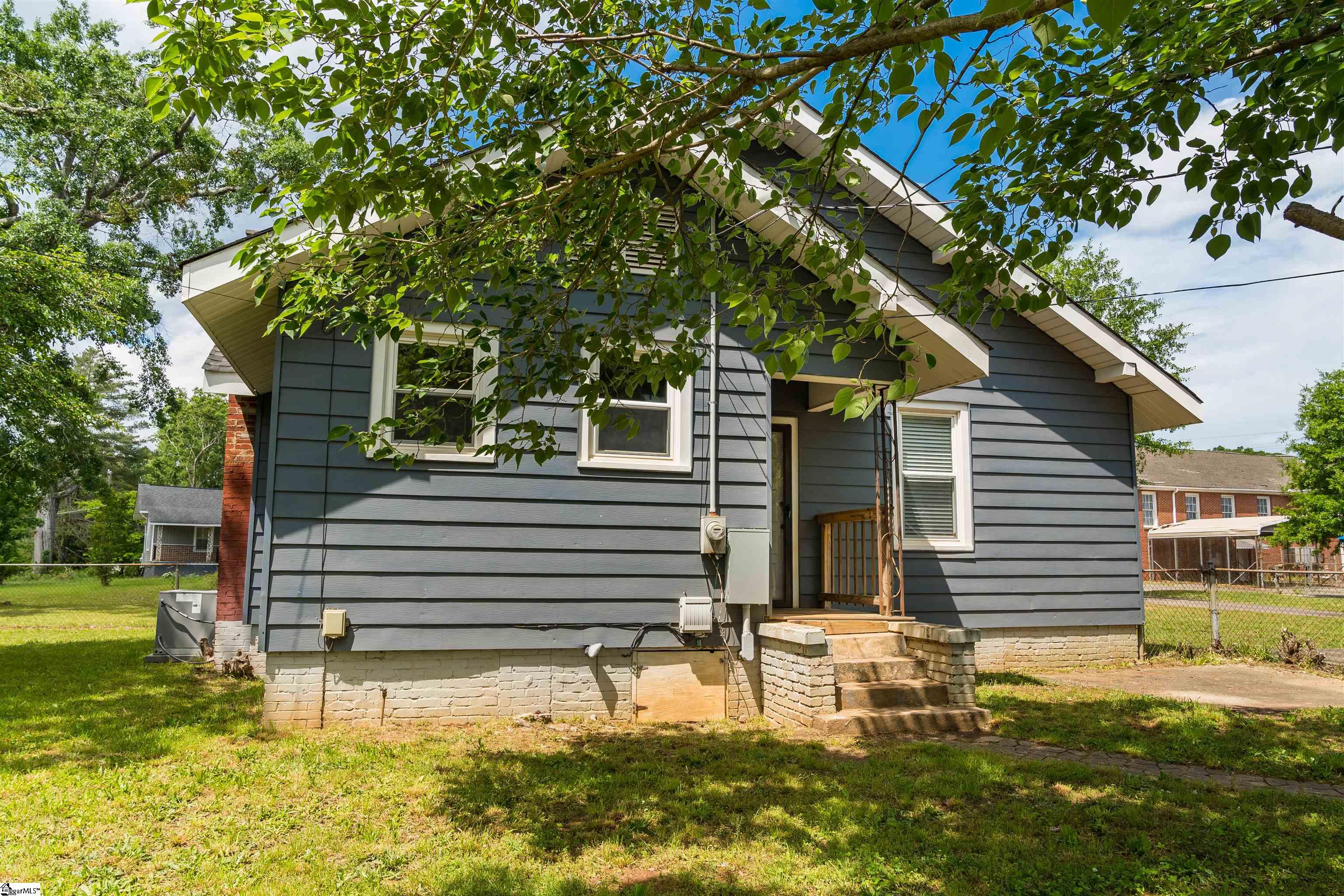 14 Damson Street Spartanburg, SC 29303