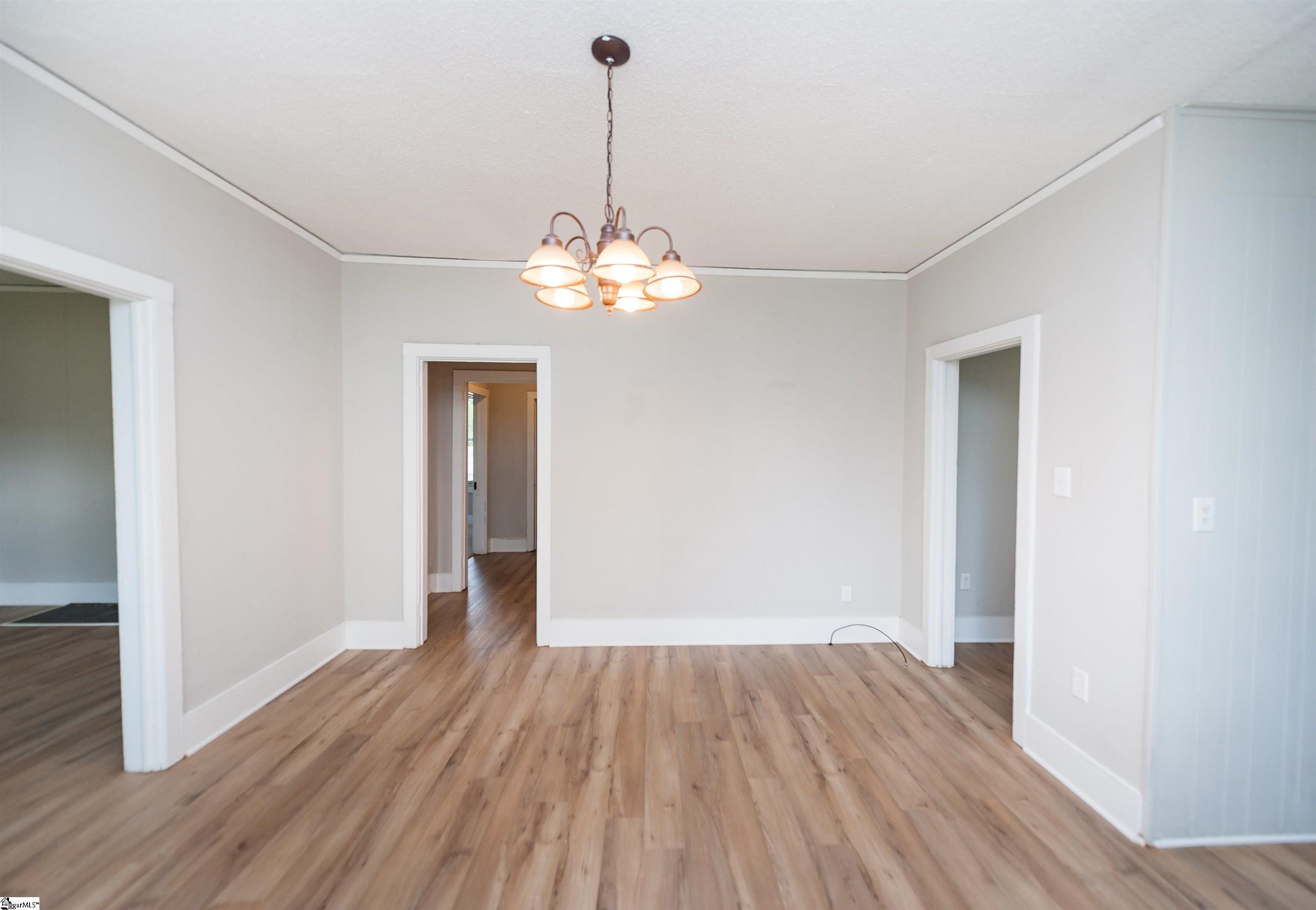 14 Damson Street Spartanburg, SC 29303