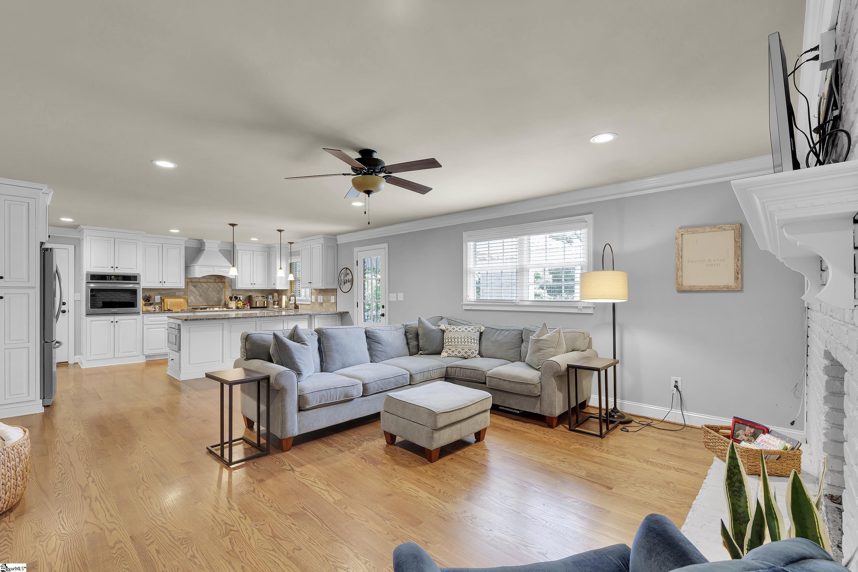308 Leyswood Drive Greenville, SC 29615