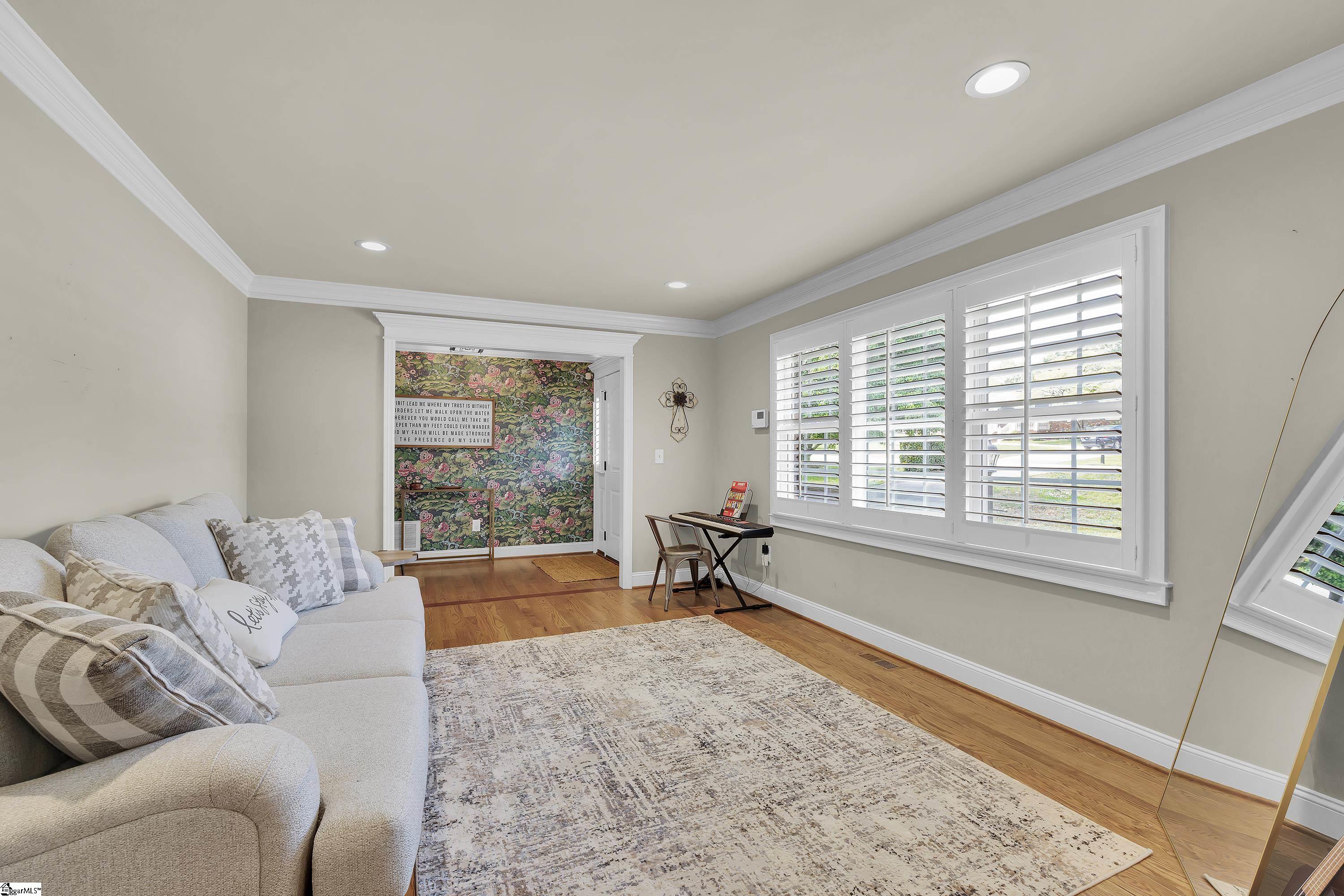 308 Leyswood Drive Greenville, SC 29615