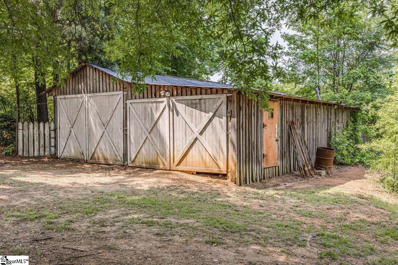 3068 Warrior Creek Church Road Gray Court, SC 29645