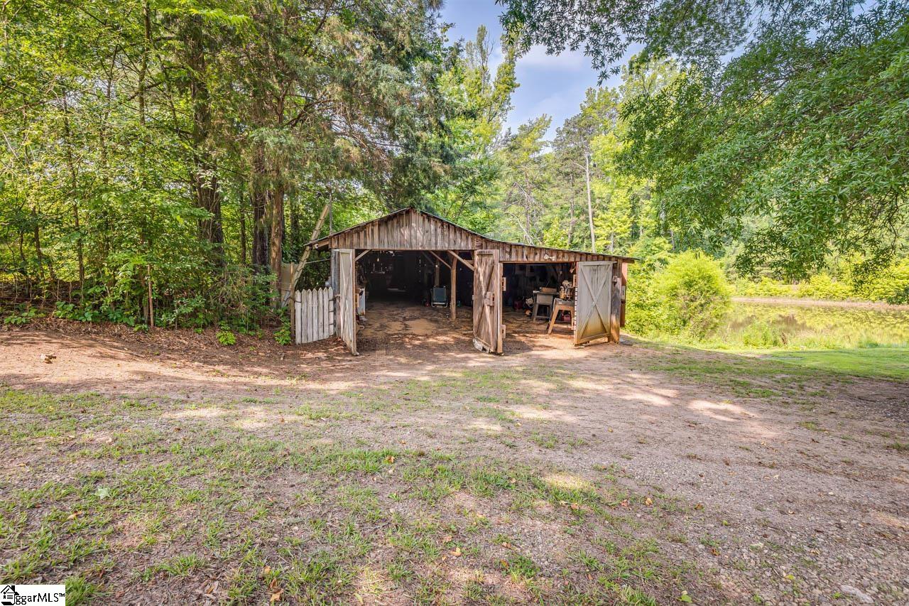 3068 Warrior Creek Church Road Gray Court, SC 29645