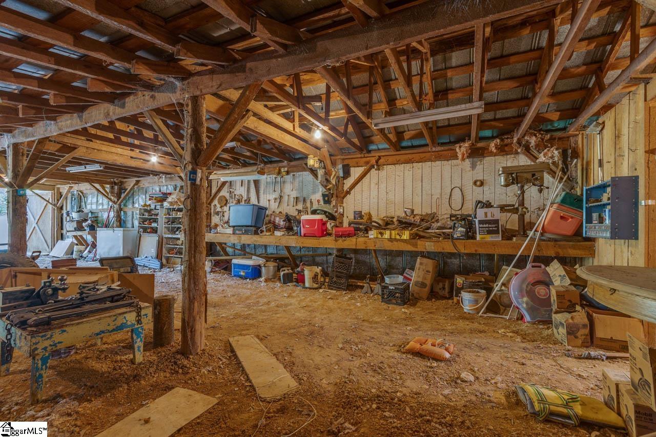 3068 Warrior Creek Church Road Gray Court, SC 29645