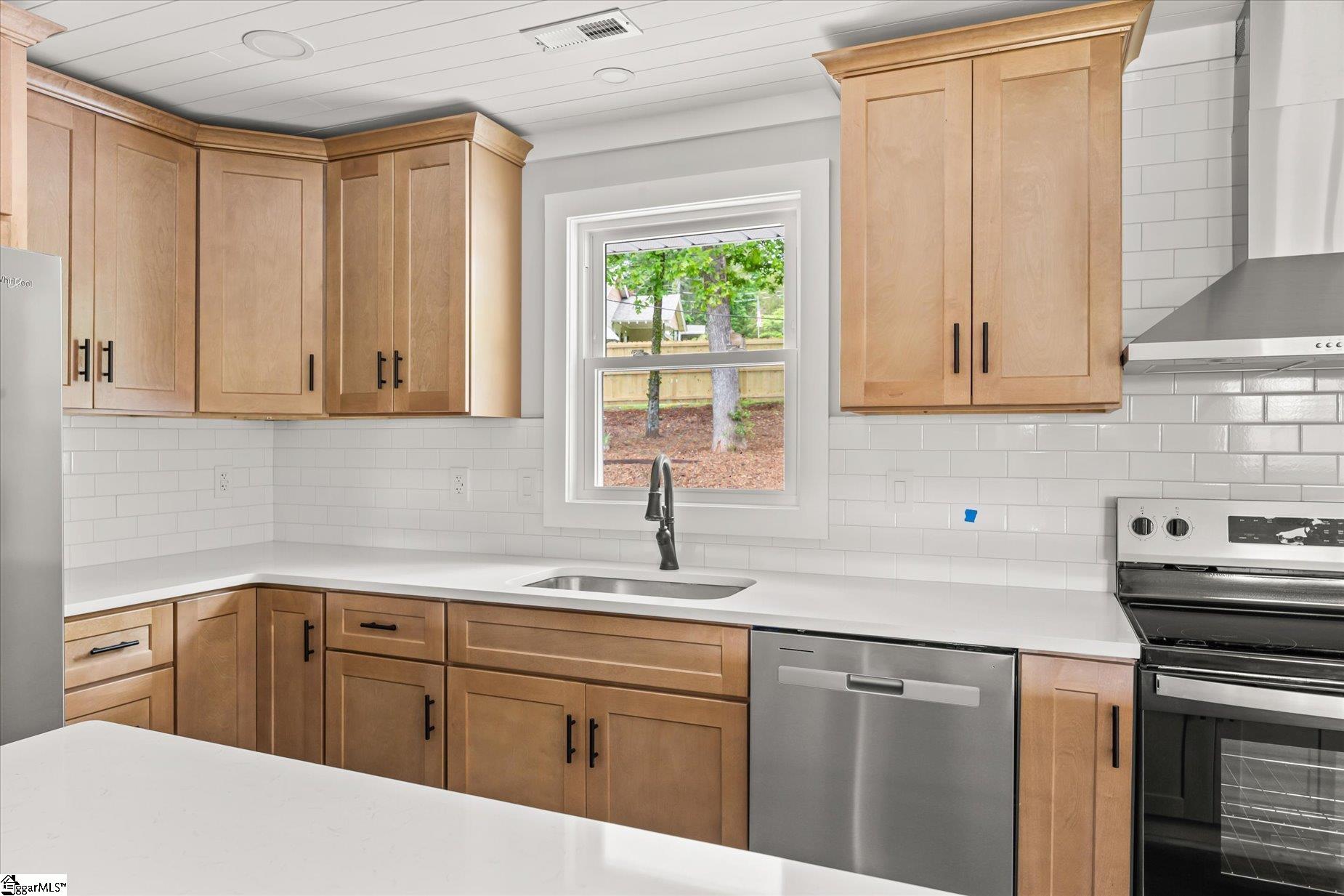 101 Fairview Drive Greenville, SC 29609
