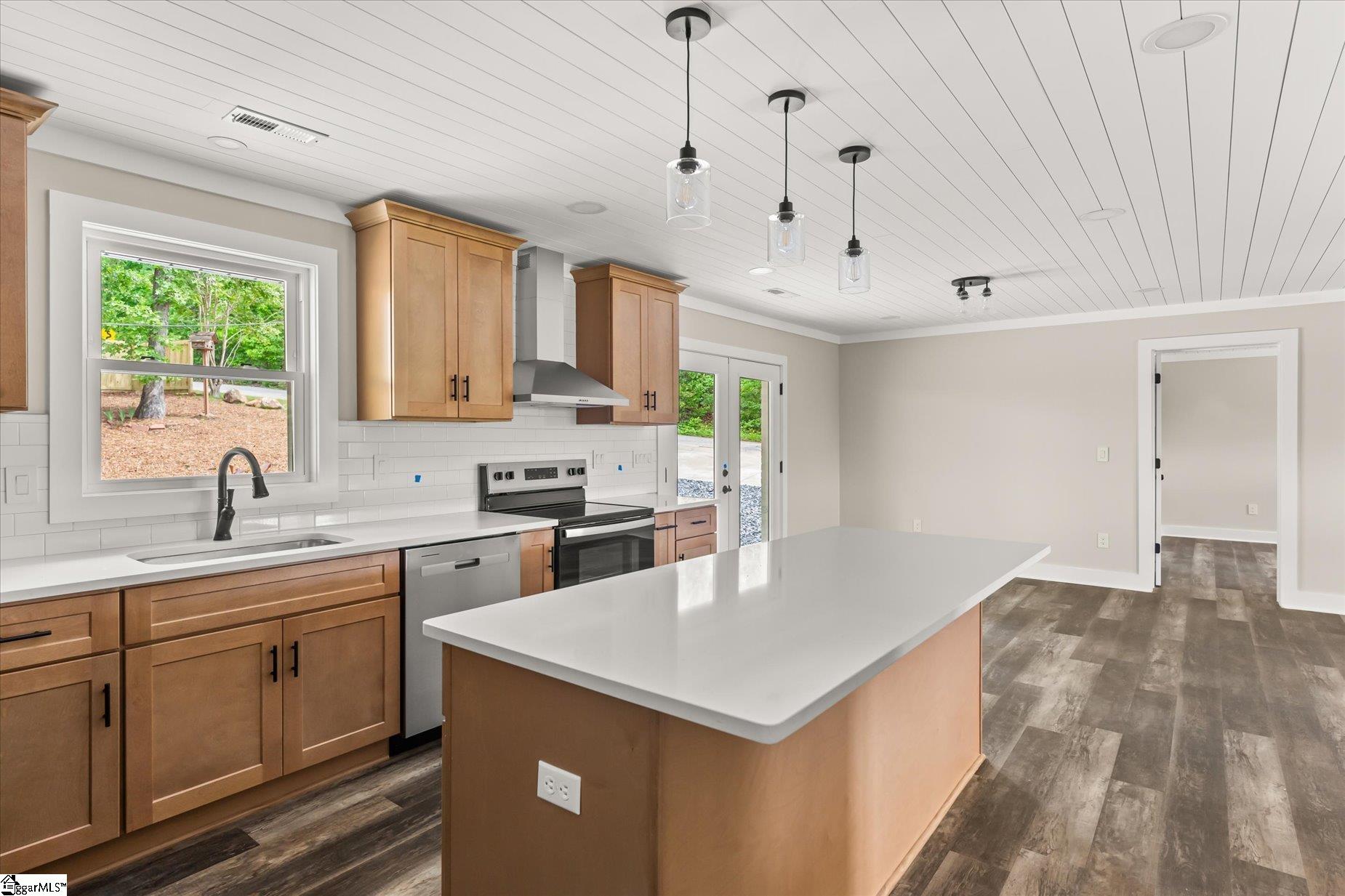 101 Fairview Drive Greenville, SC 29609
