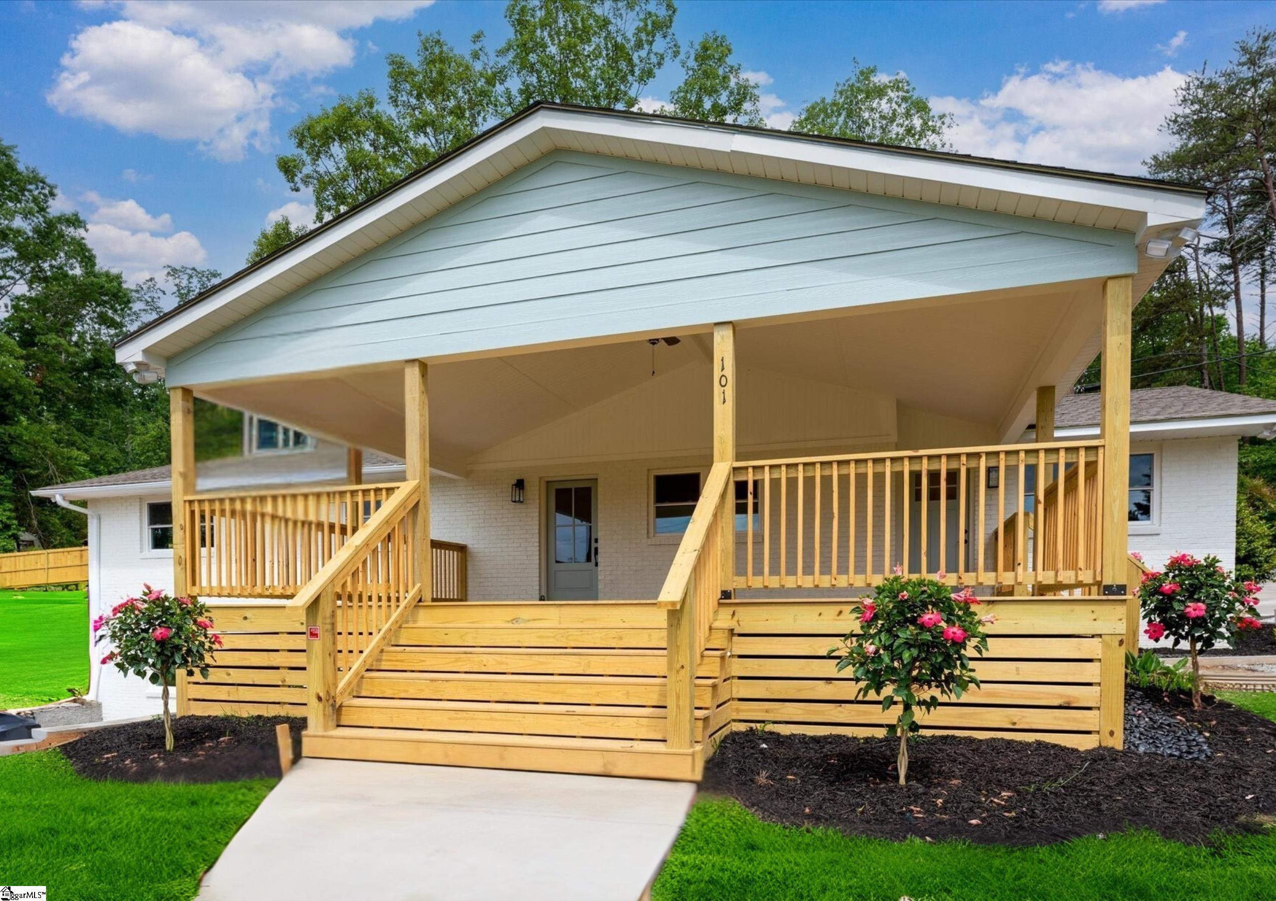 101 Fairview Drive Greenville, SC 29609