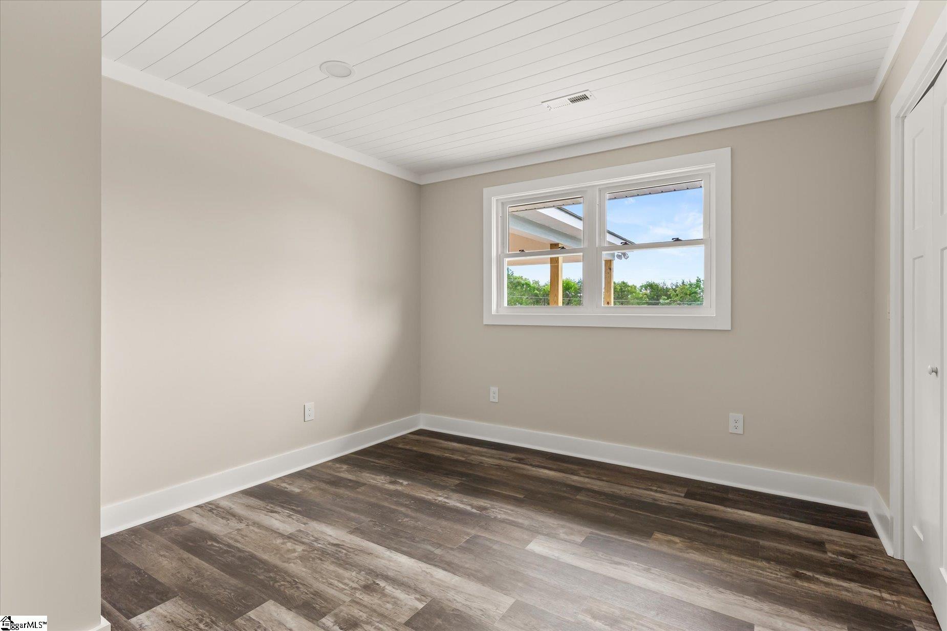 101 Fairview Drive Greenville, SC 29609