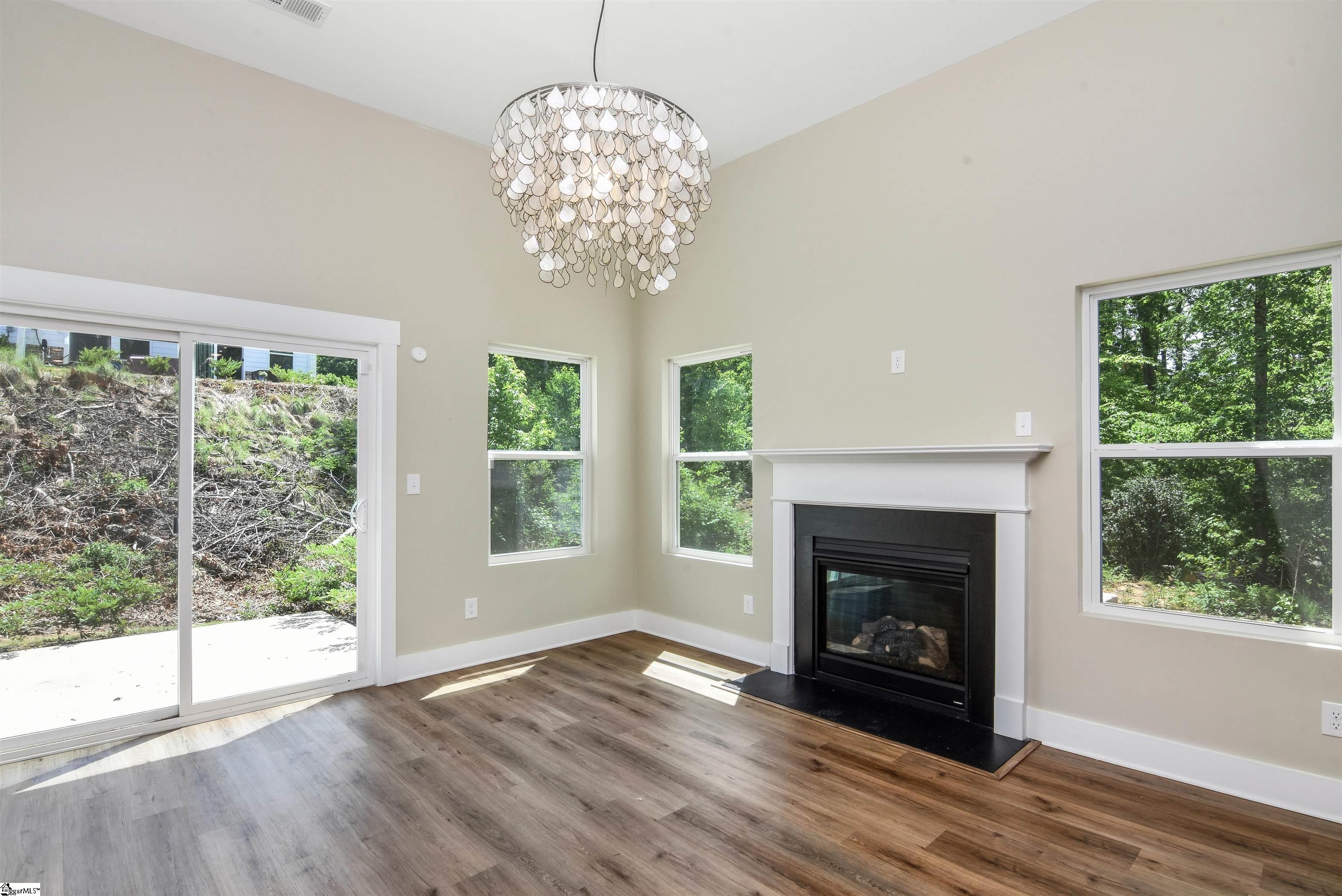 77 Galley Lane Greenville, SC 29607