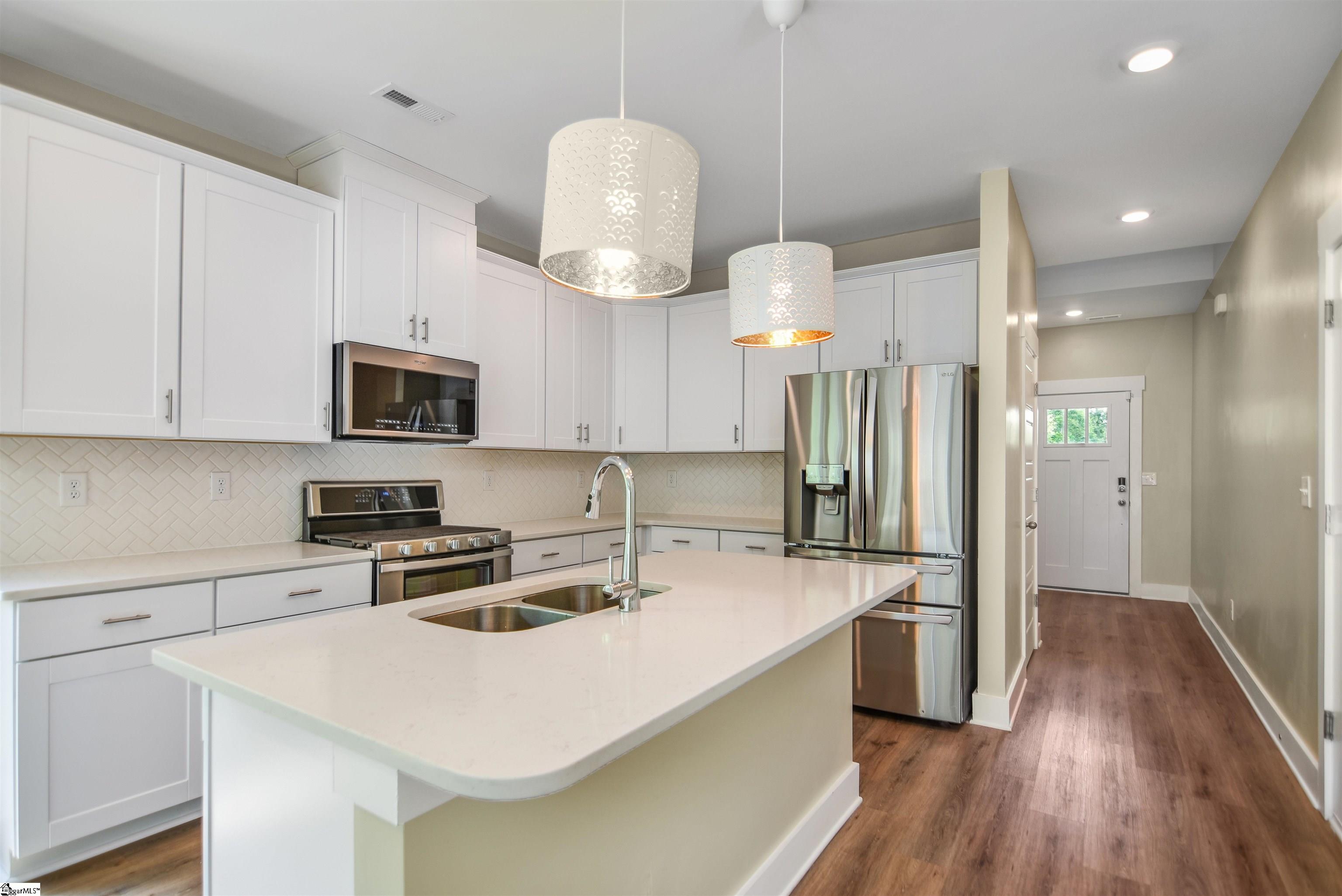77 Galley Lane Greenville, SC 29607