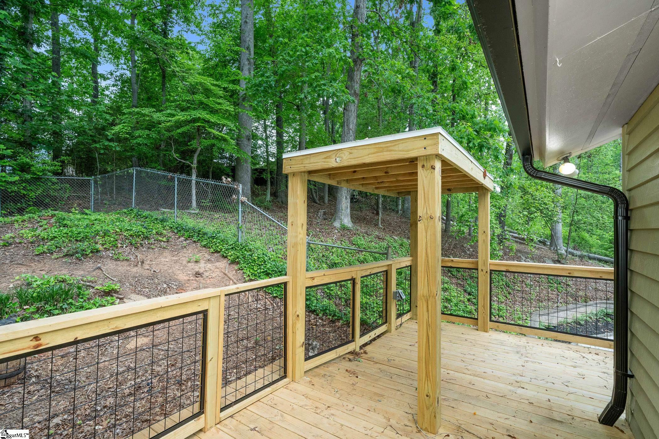 328 Eastcliffe Way Greenville, SC 29611