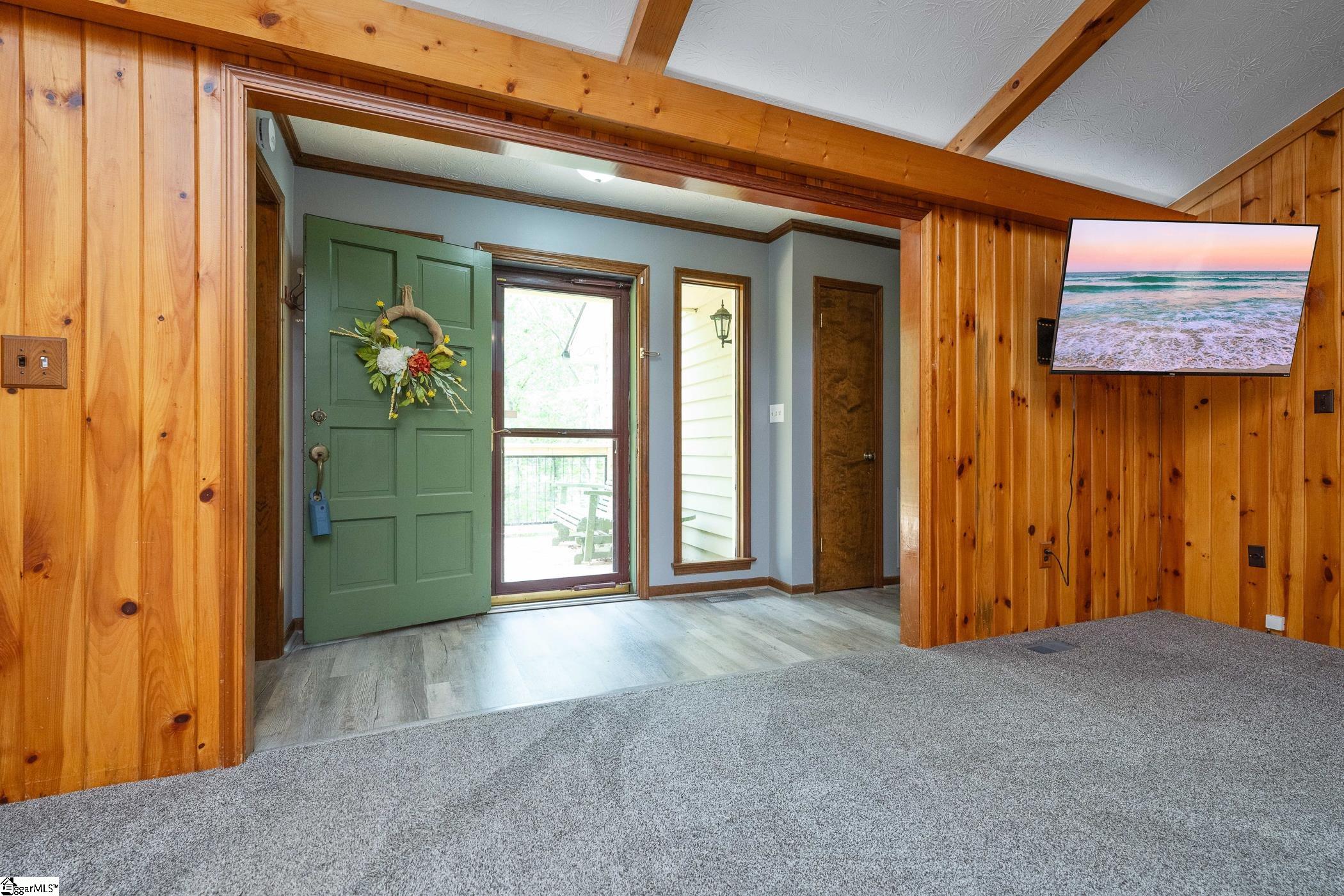 328 Eastcliffe Way Greenville, SC 29611