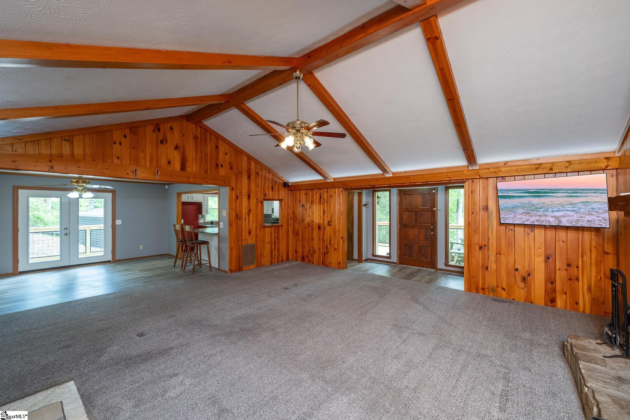 328 Eastcliffe Way Greenville, SC 29611