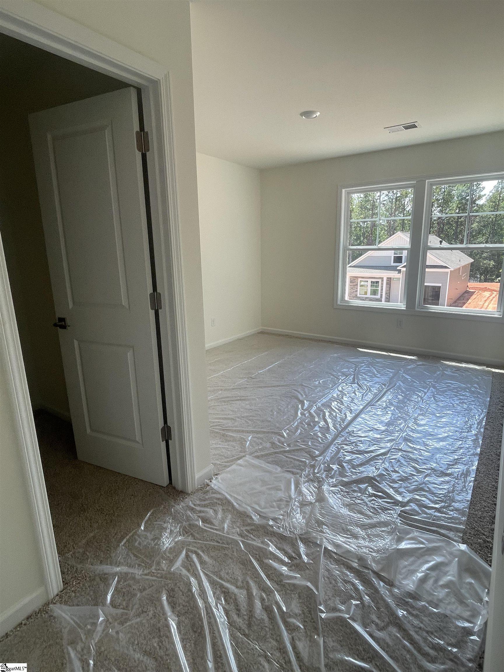 2 Sweetgrass Street Central, SC 29630