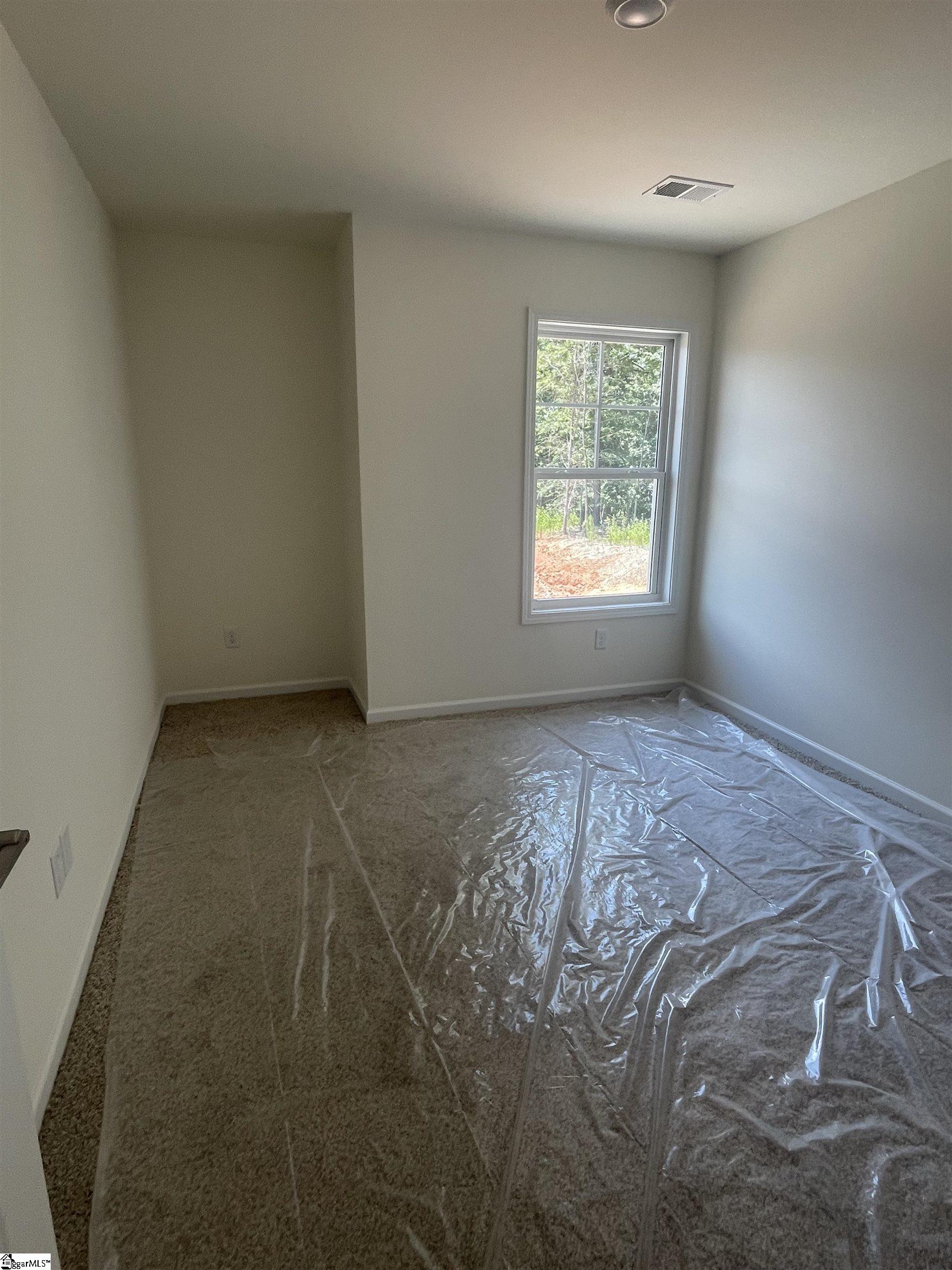 2 Sweetgrass Street Central, SC 29630