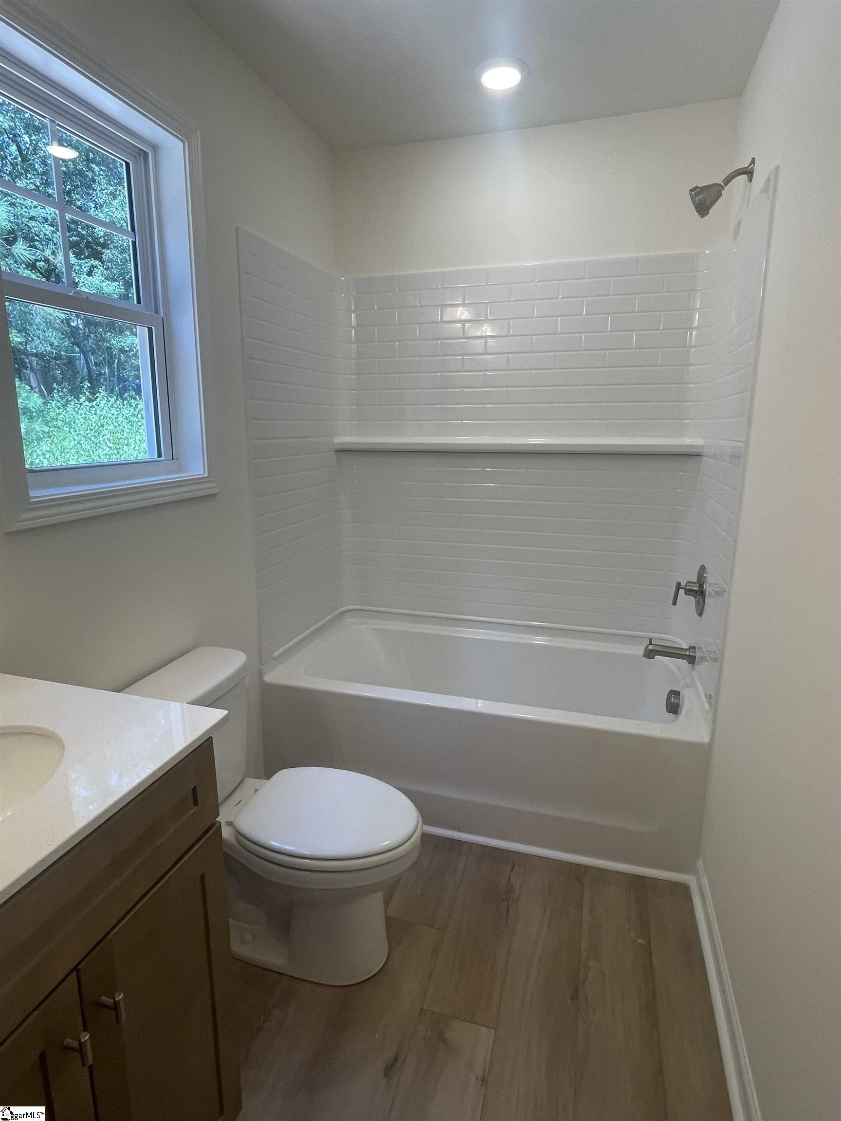 2 Sweetgrass Street Central, SC 29630