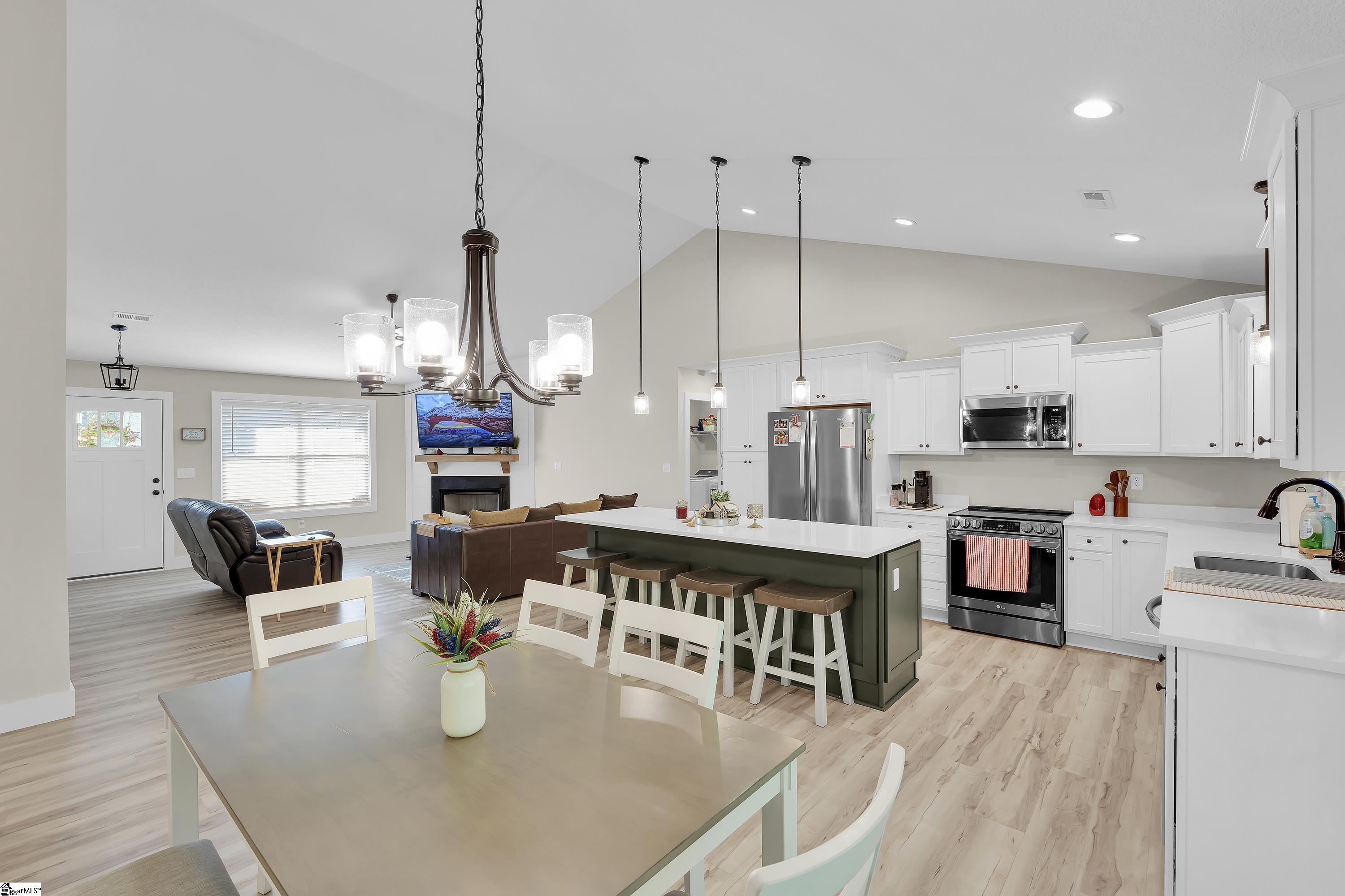 555 Canewood Lane Campobello, SC 29322