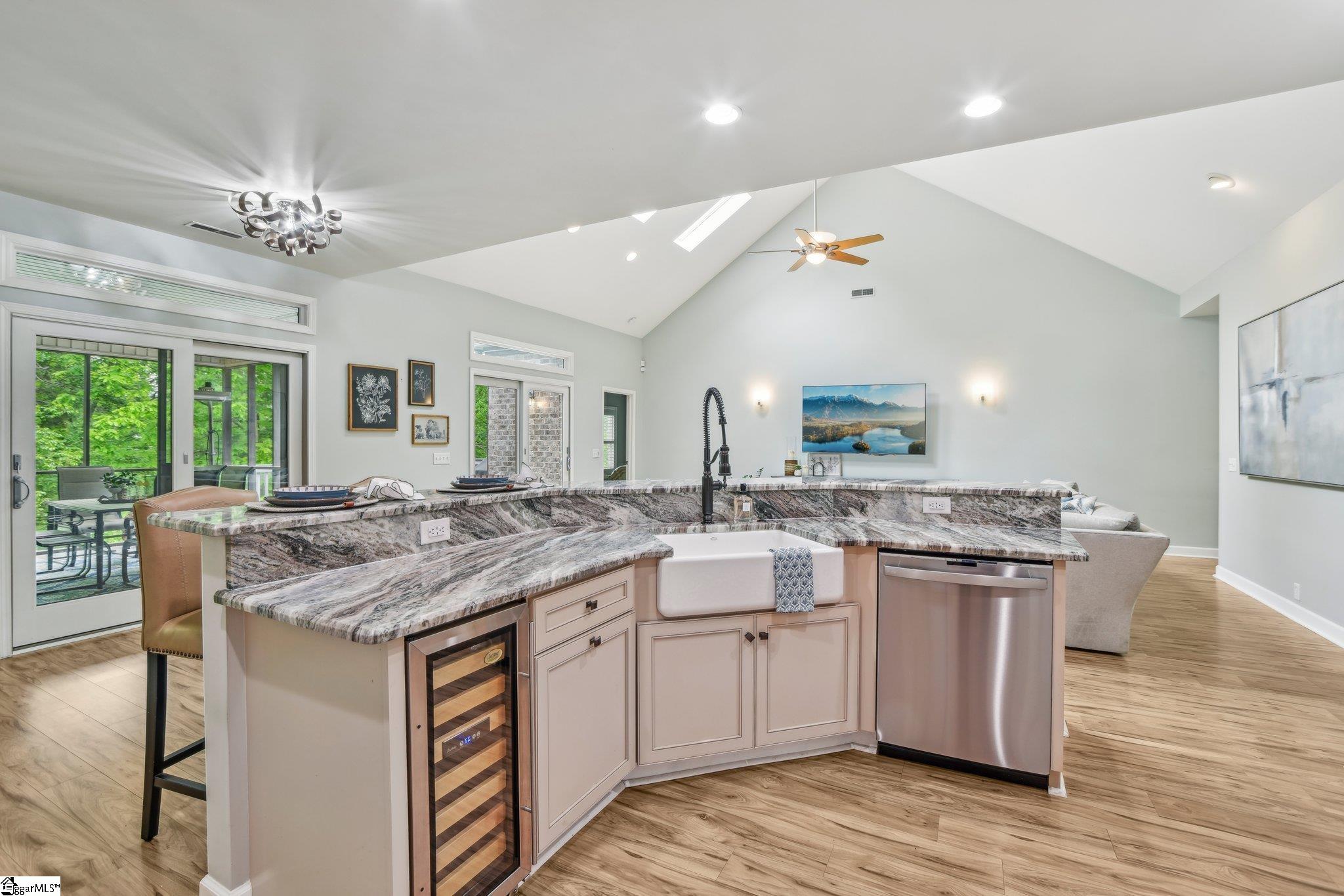 114 Walnut Creek Way Greenville, SC 29611