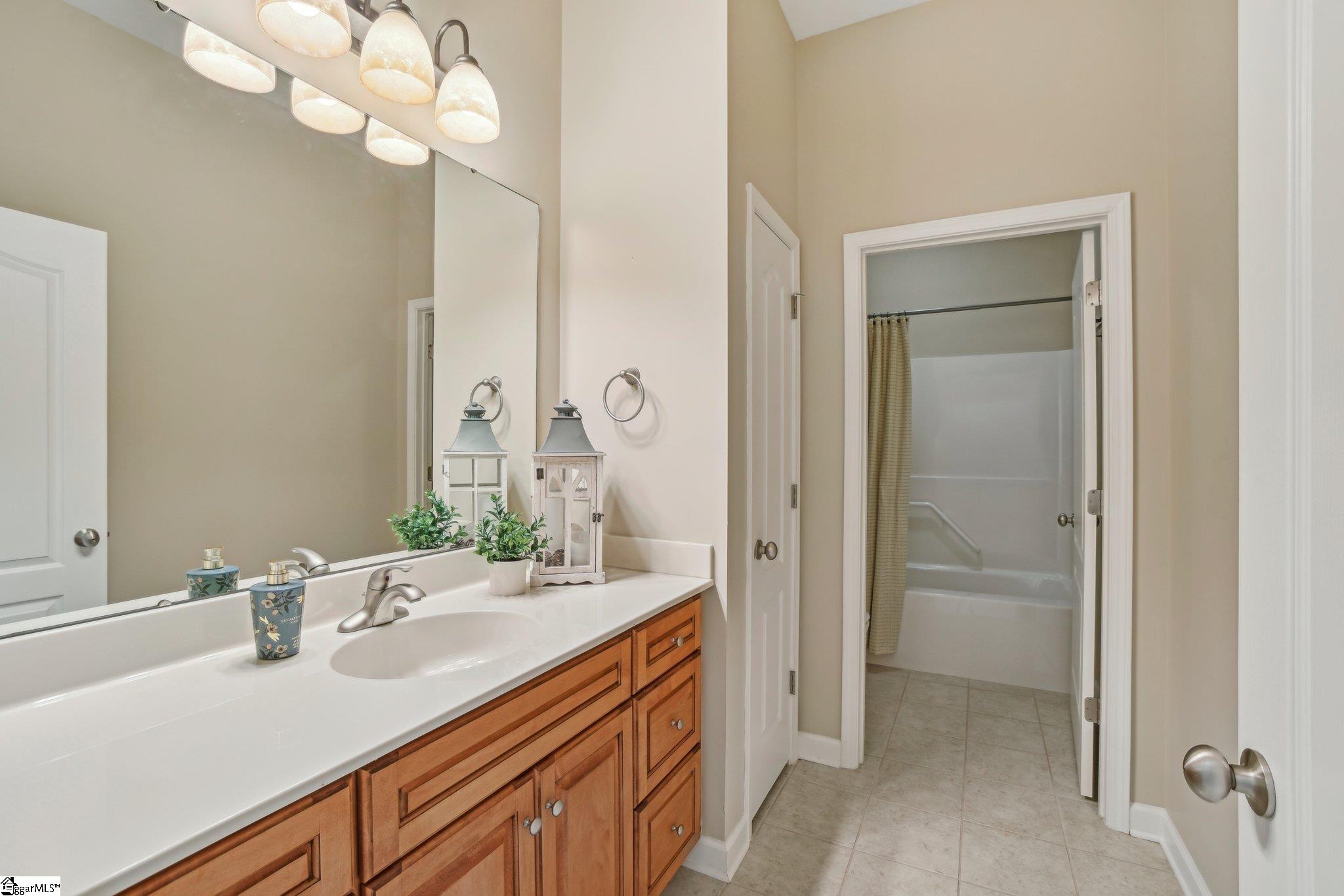 114 Walnut Creek Way Greenville, SC 29611