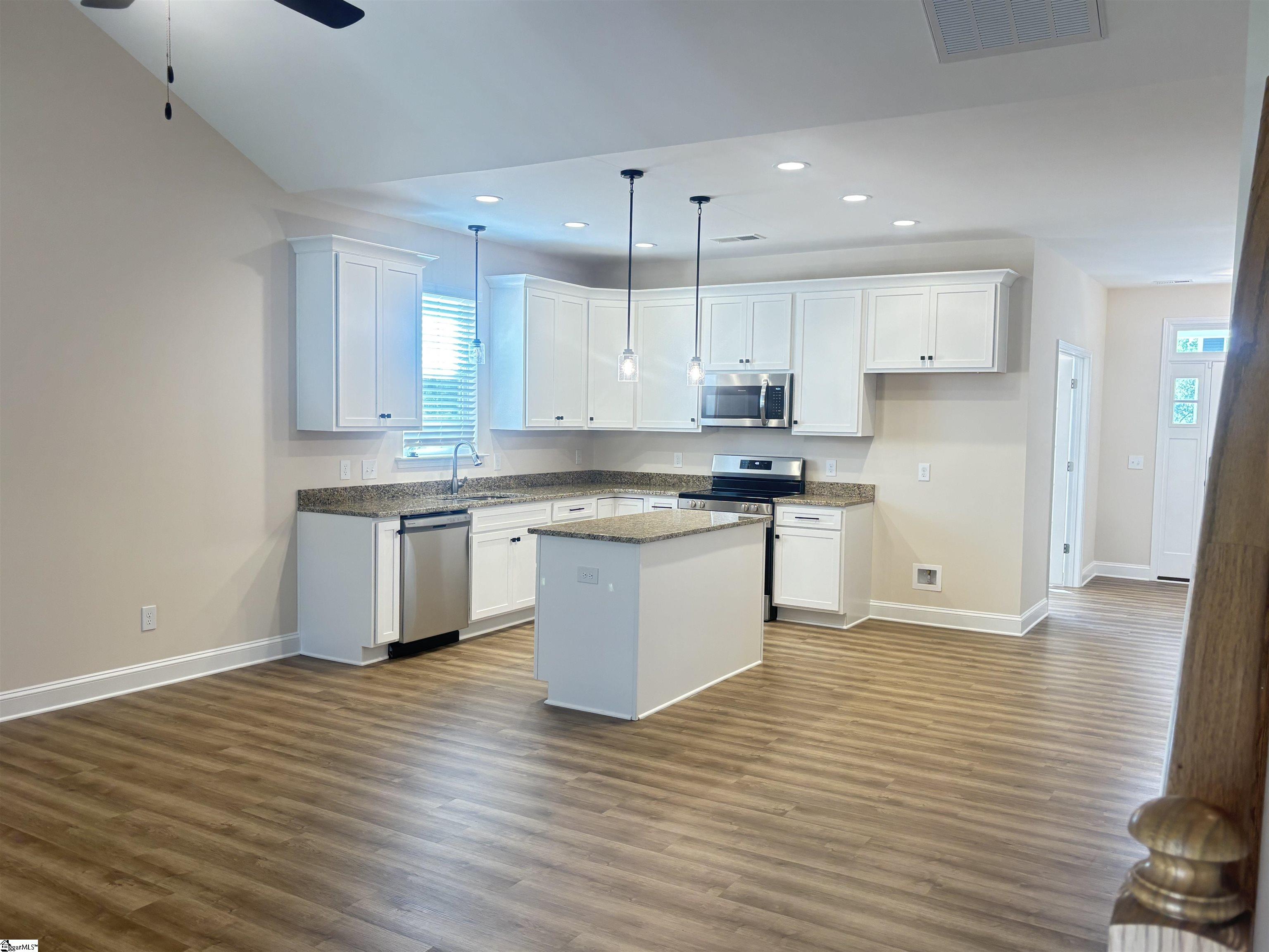 6033 Peregrine Lane Greer, SC 29651
