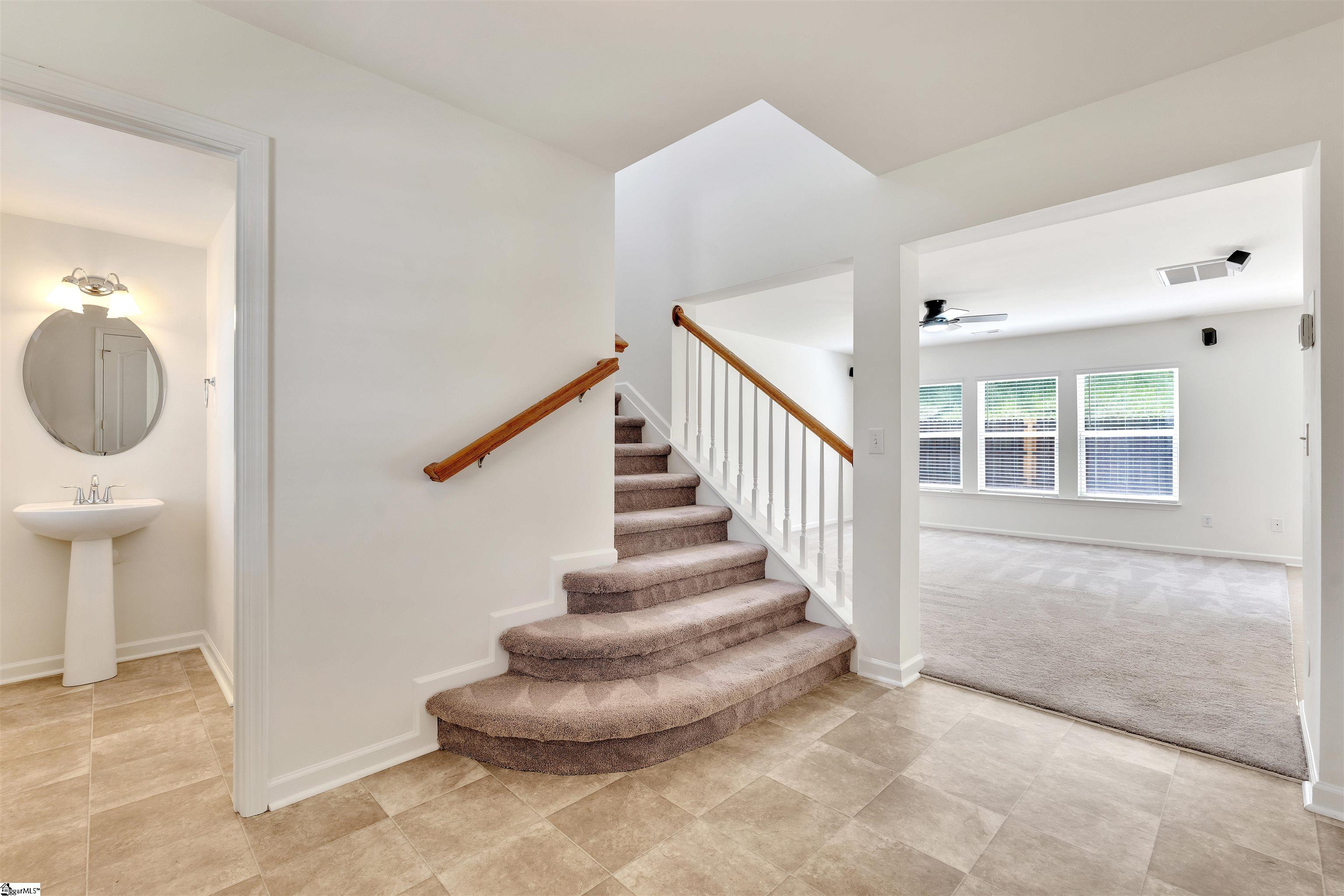 161 Stonewood Crossing Drive Boiling Springs, SC 29316
