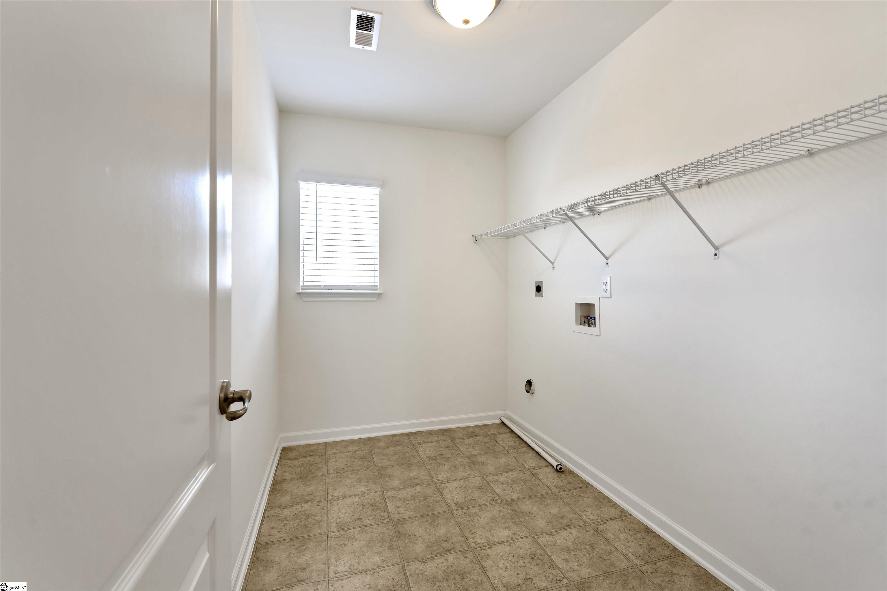 161 Stonewood Crossing Drive Boiling Springs, SC 29316
