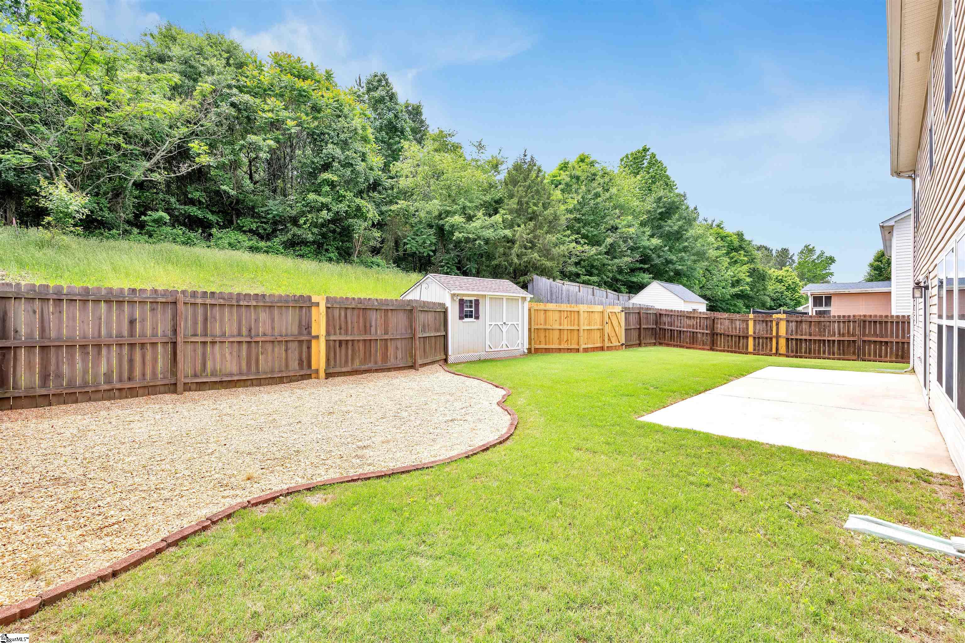 161 Stonewood Crossing Drive Boiling Springs, SC 29316