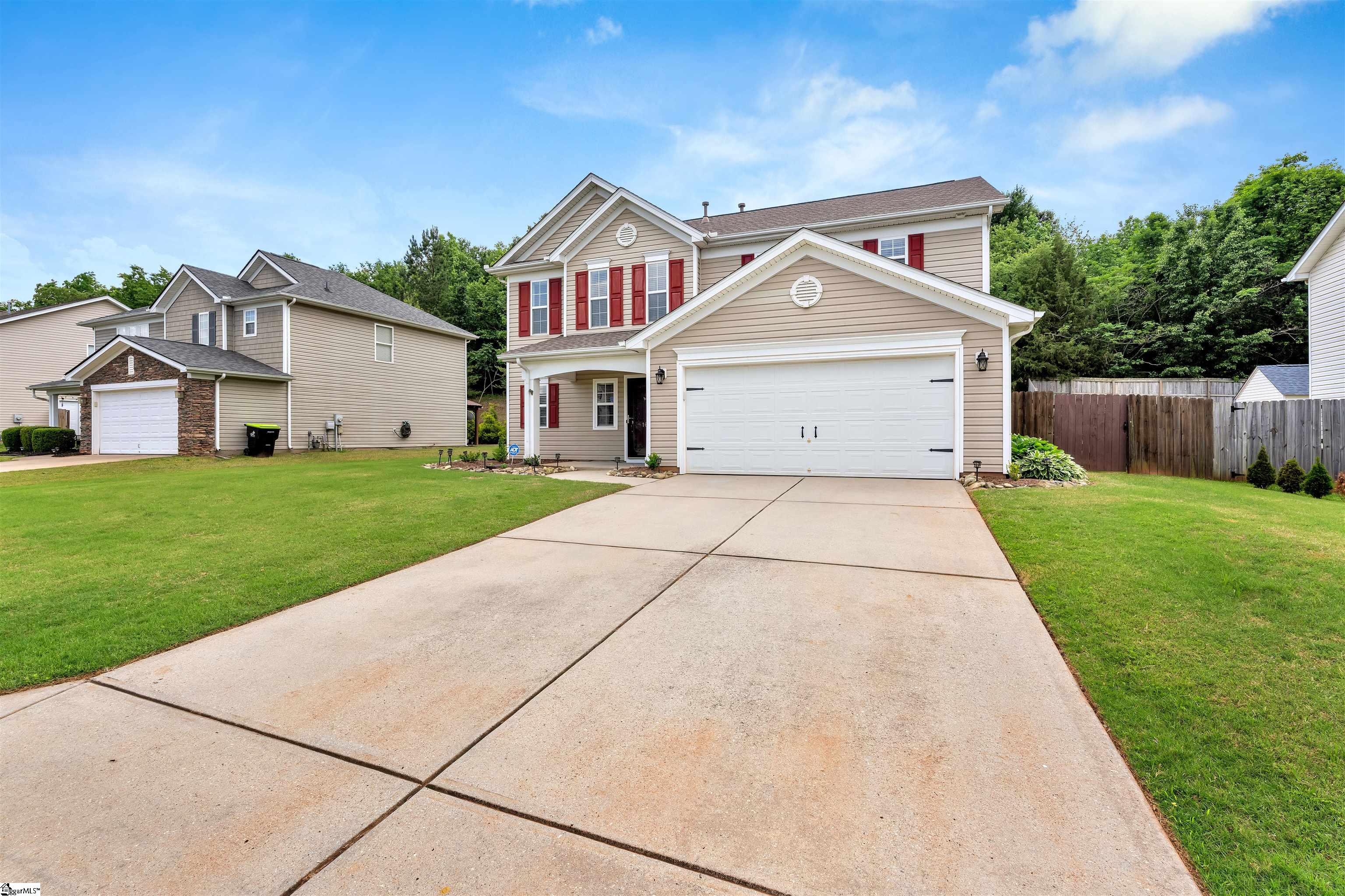 161 Stonewood Crossing Drive Boiling Springs, SC 29316
