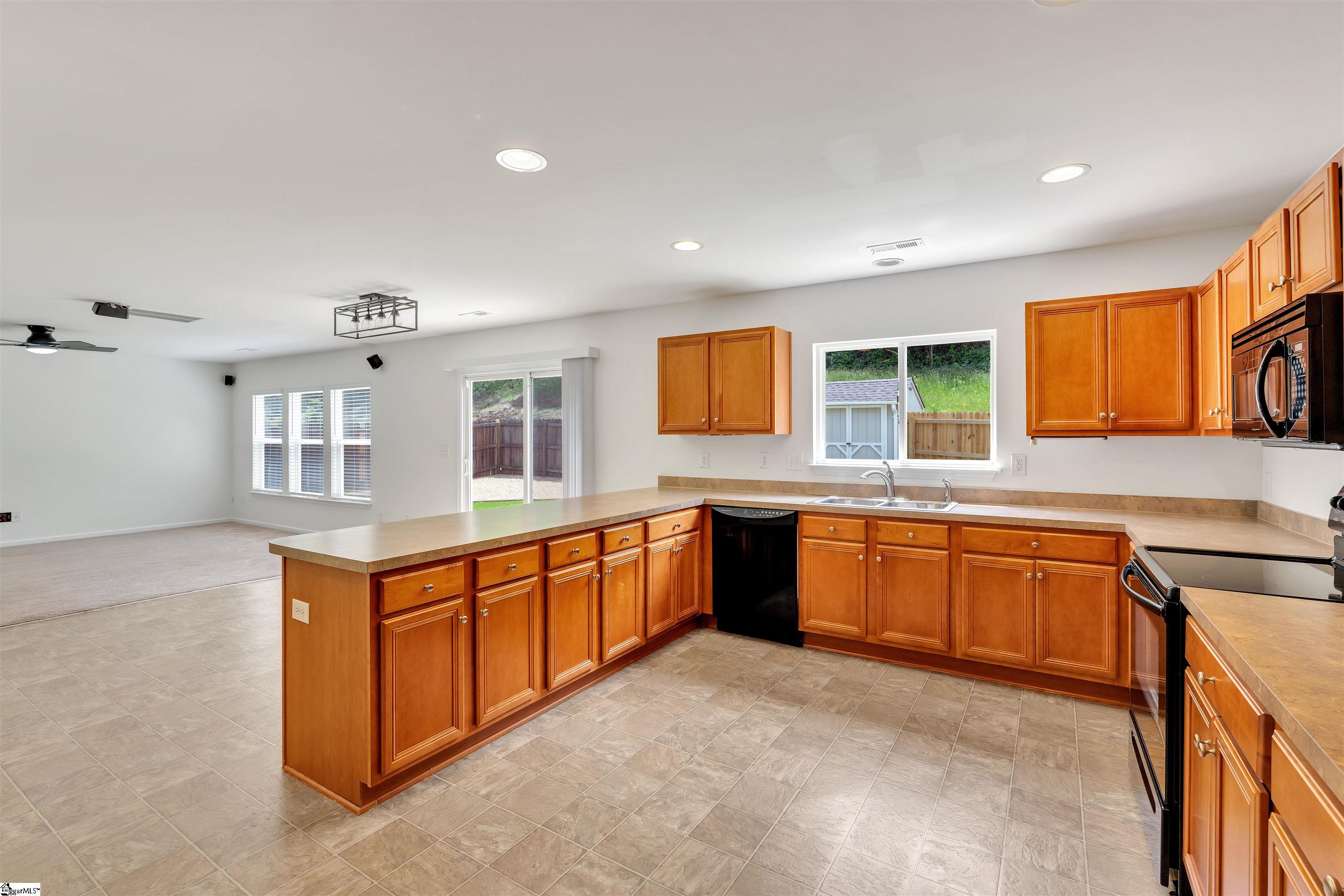 161 Stonewood Crossing Drive Boiling Springs, SC 29316