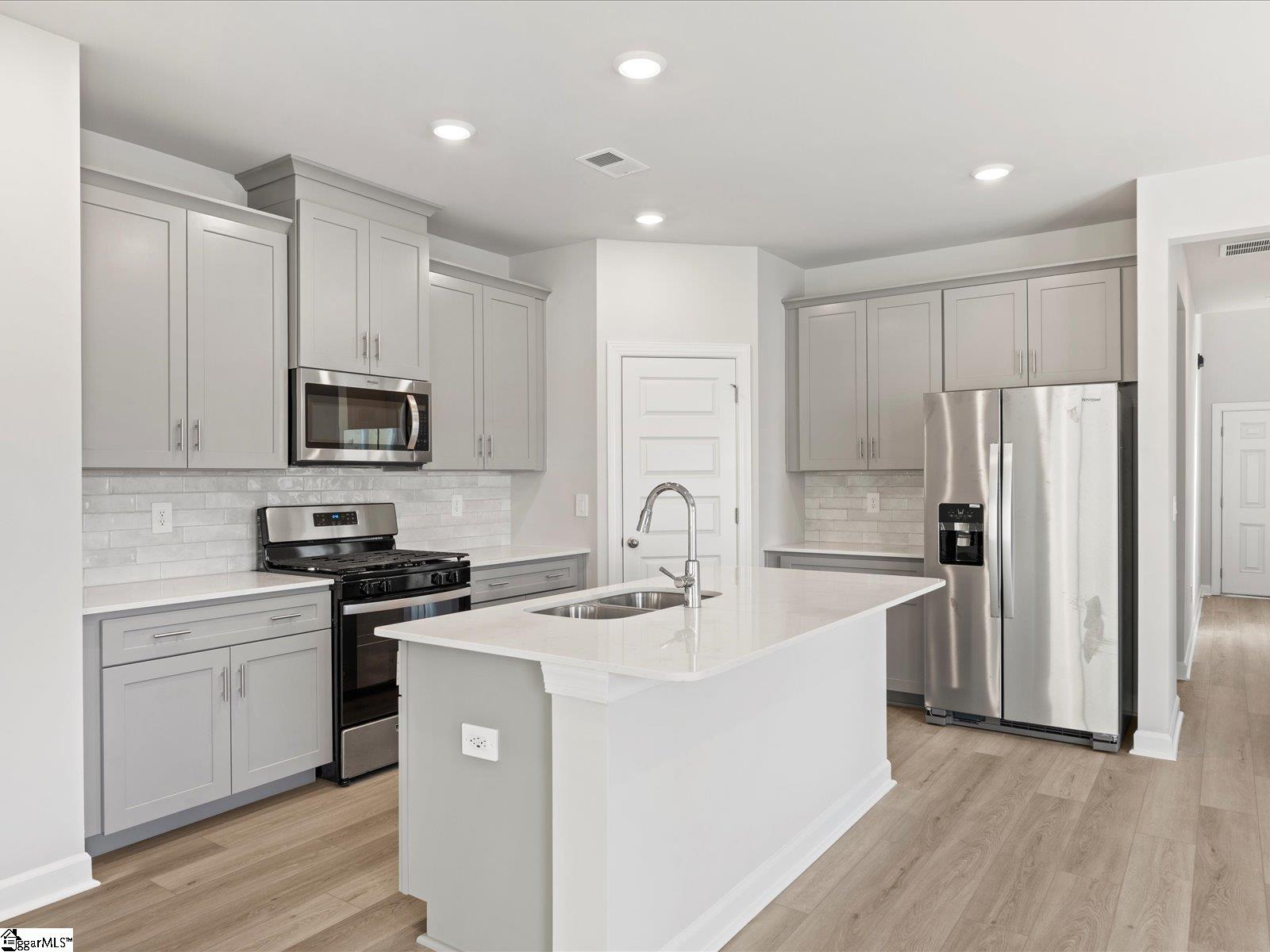 817 Landward Court Spartanburg, SC 29301