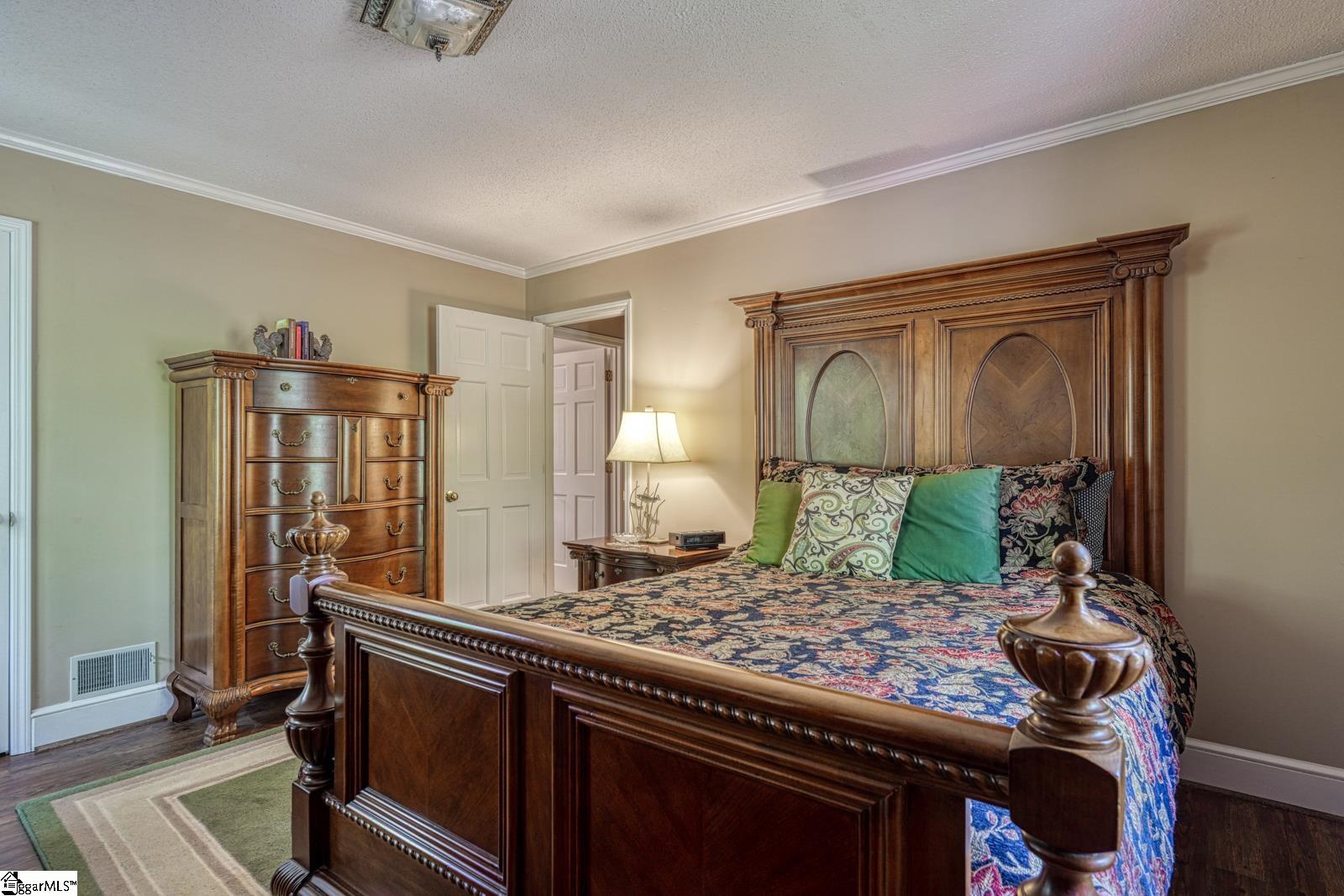 260 Cove Road Inman, SC 29349