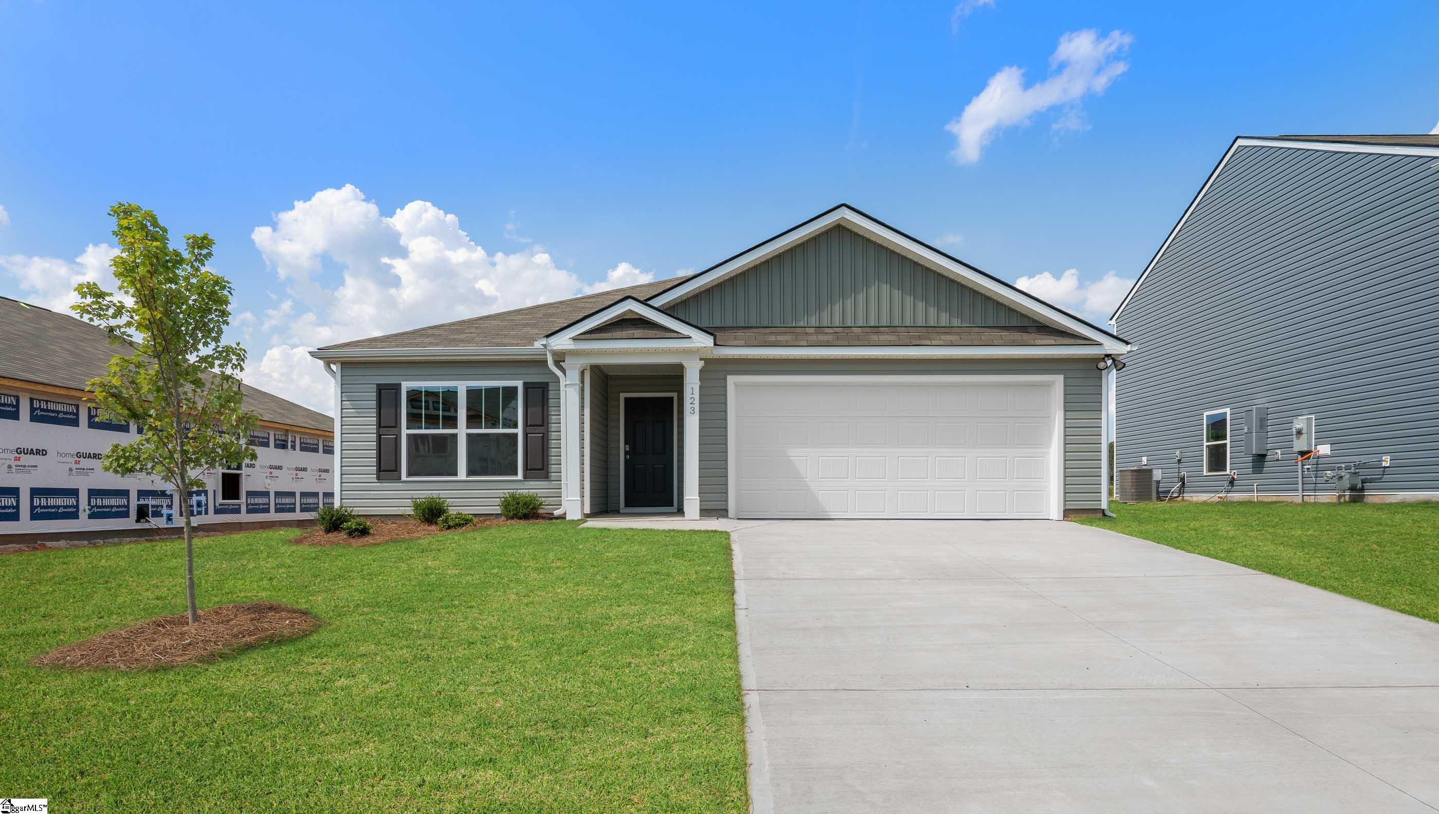 123 Elgin Drive Laurens, SC 29360